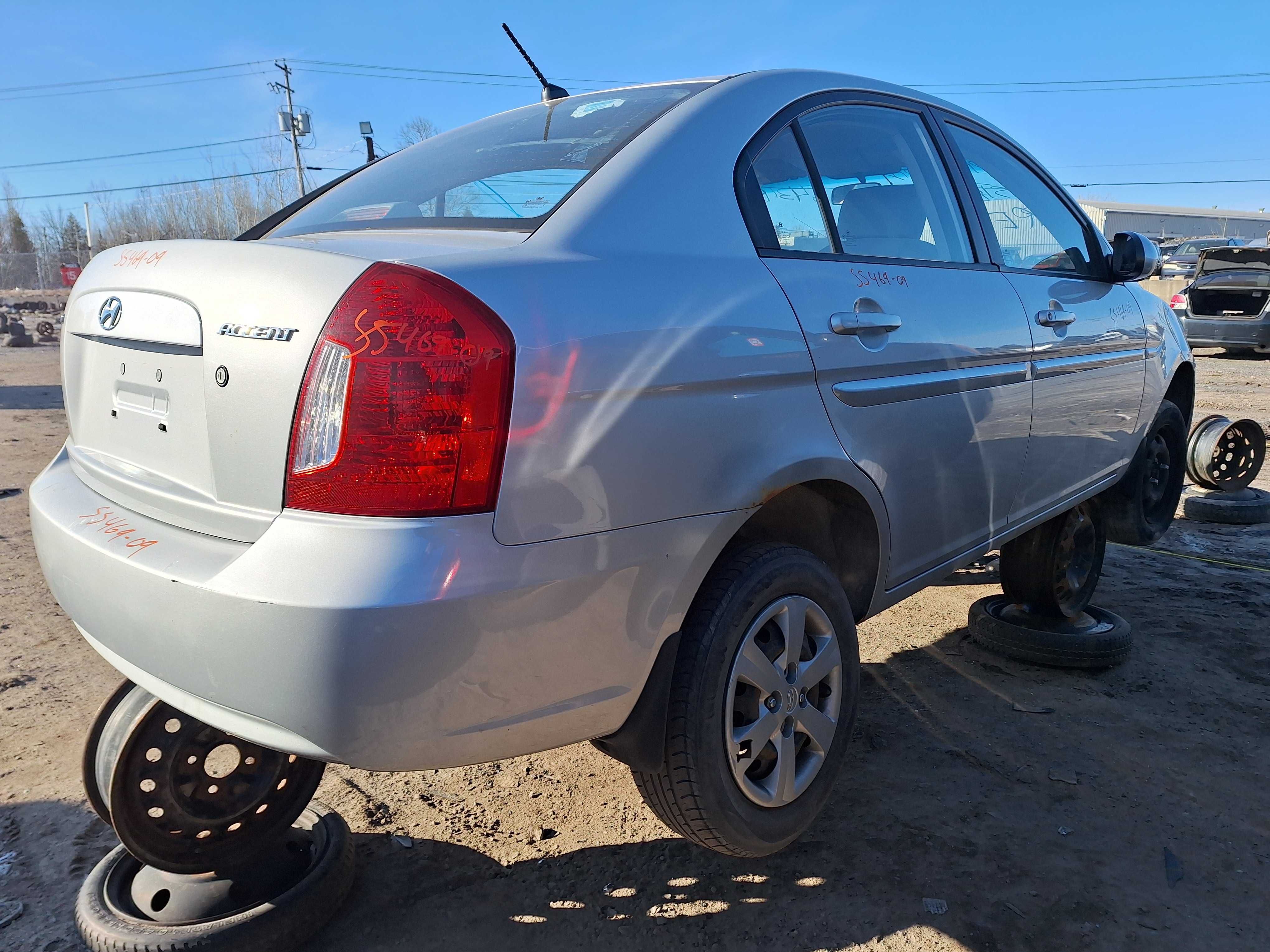 HYUNDAI ACCENT 2009
