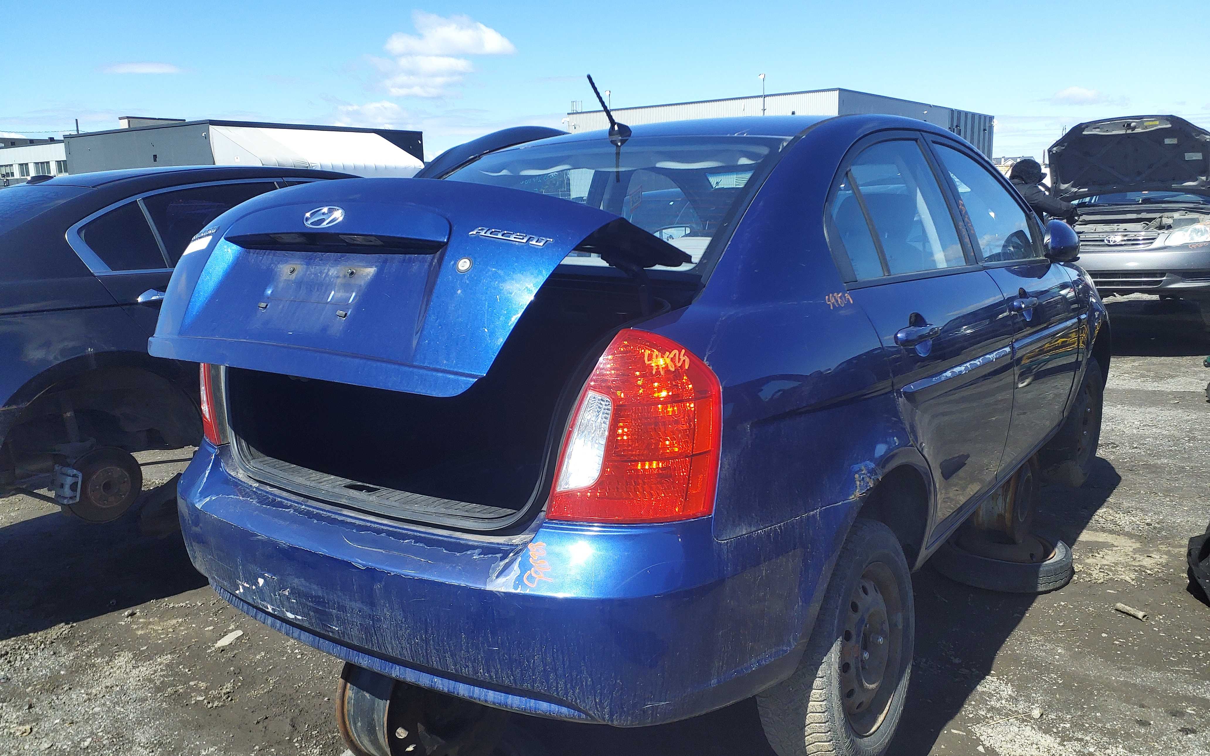 HYUNDAI ACCENT 2009