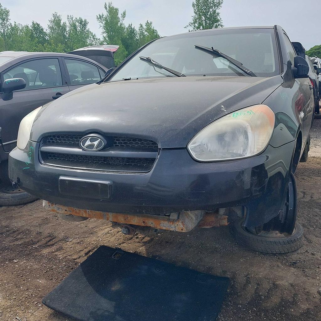 HYUNDAI ACCENT 2009
