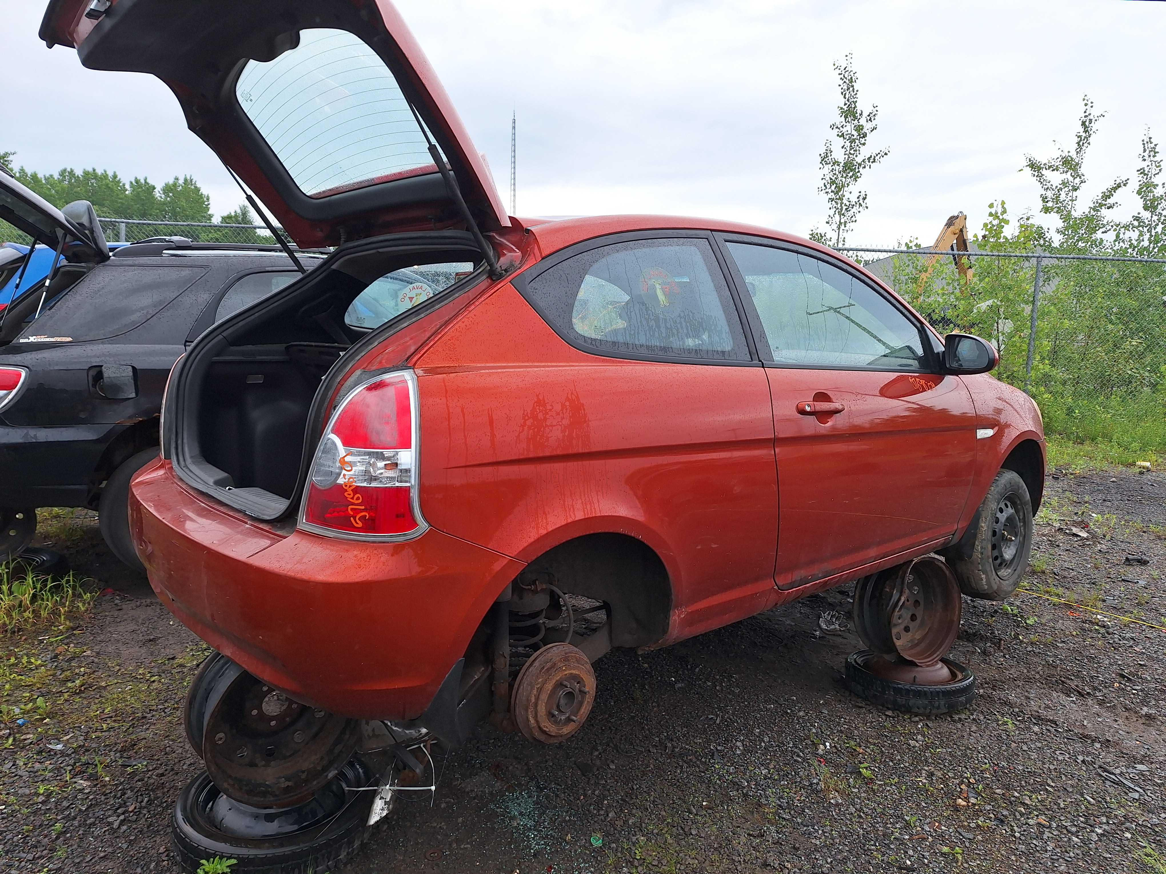 HYUNDAI ACCENT 2009
