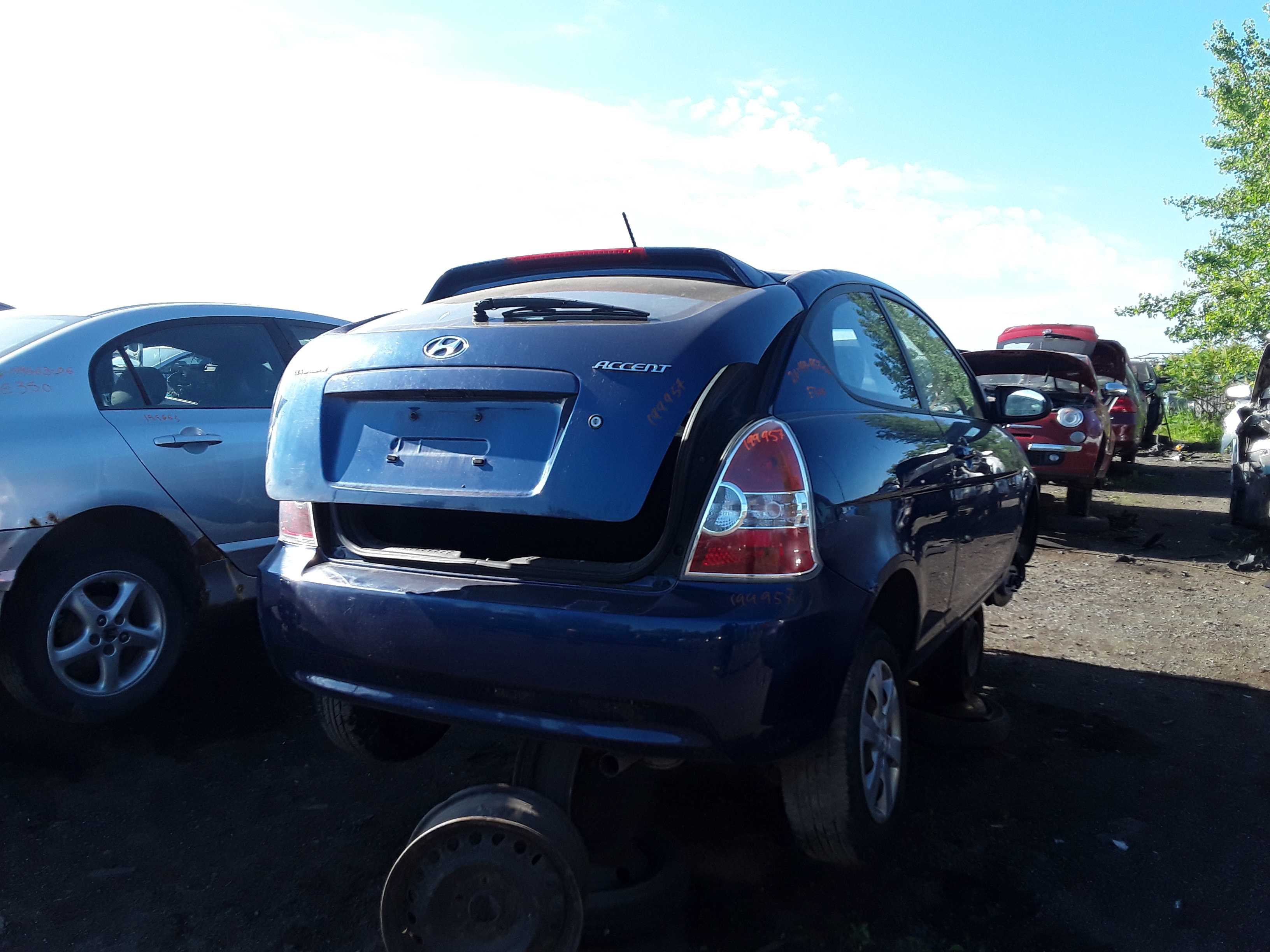 HYUNDAI ACCENT 2009