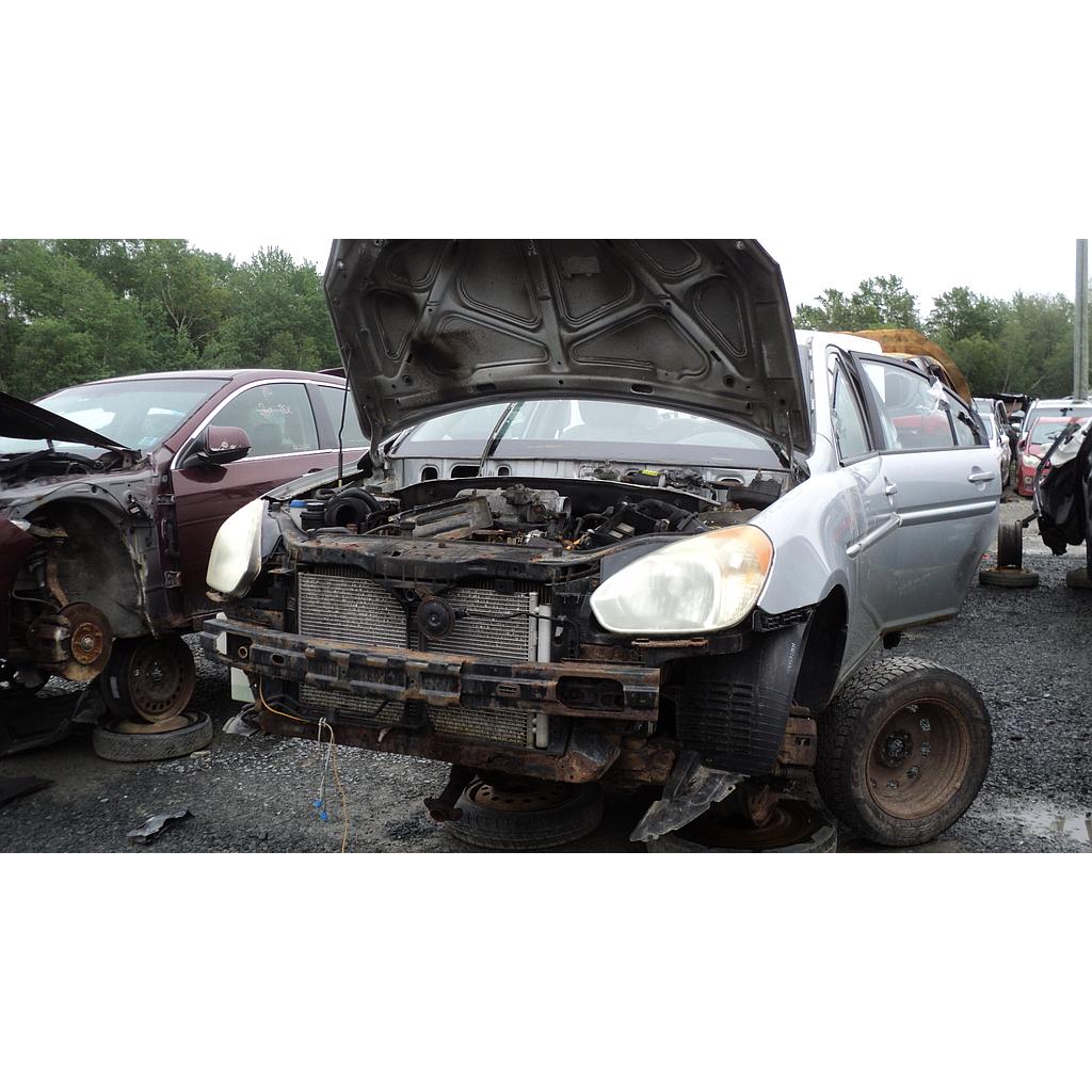 HYUNDAI ACCENT 2009