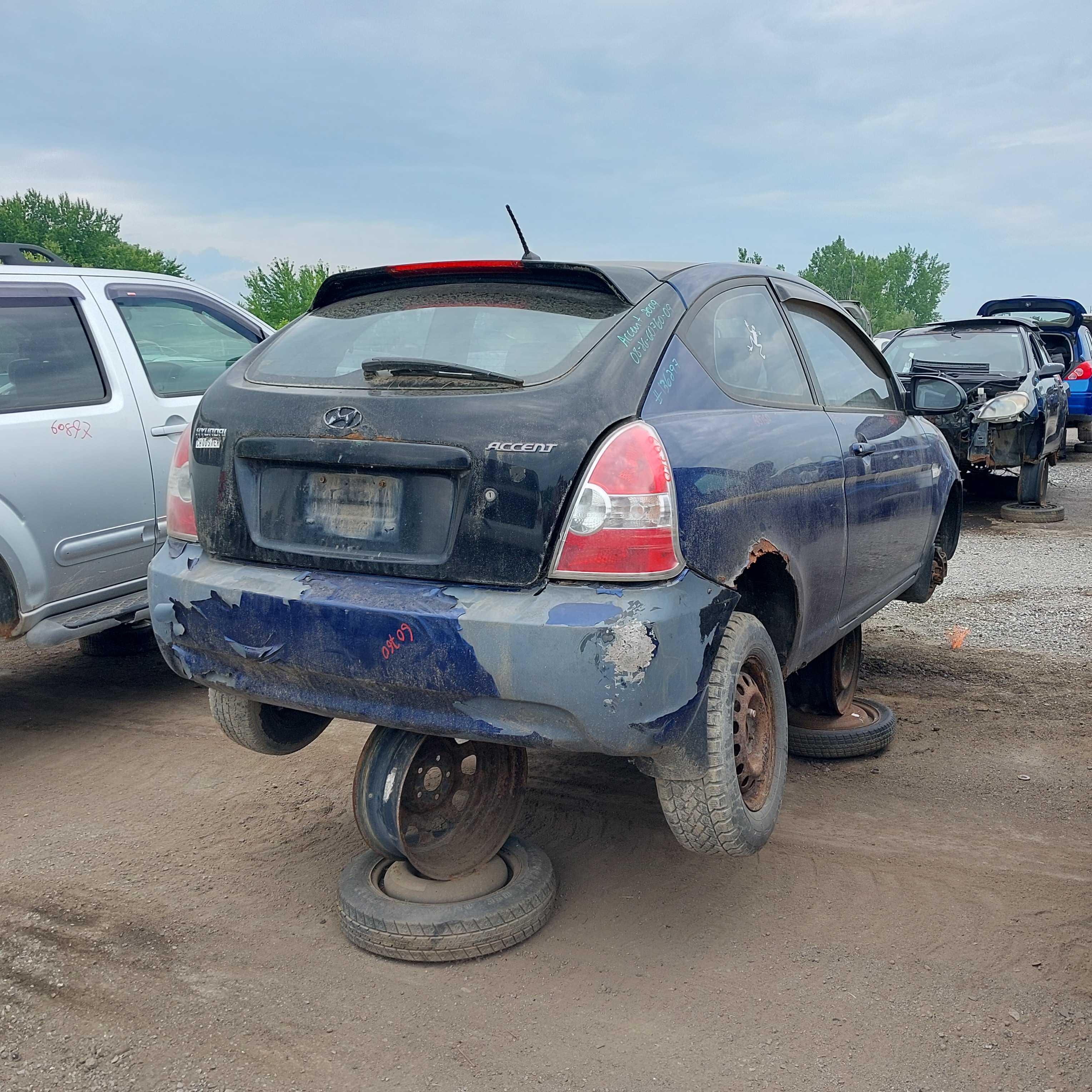 HYUNDAI ACCENT 2009