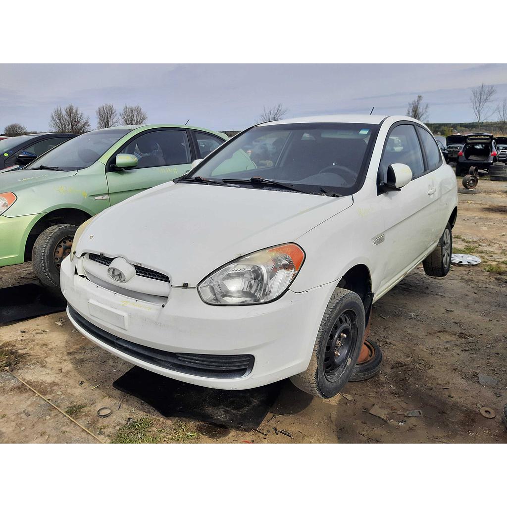 HYUNDAI ACCENT 2010