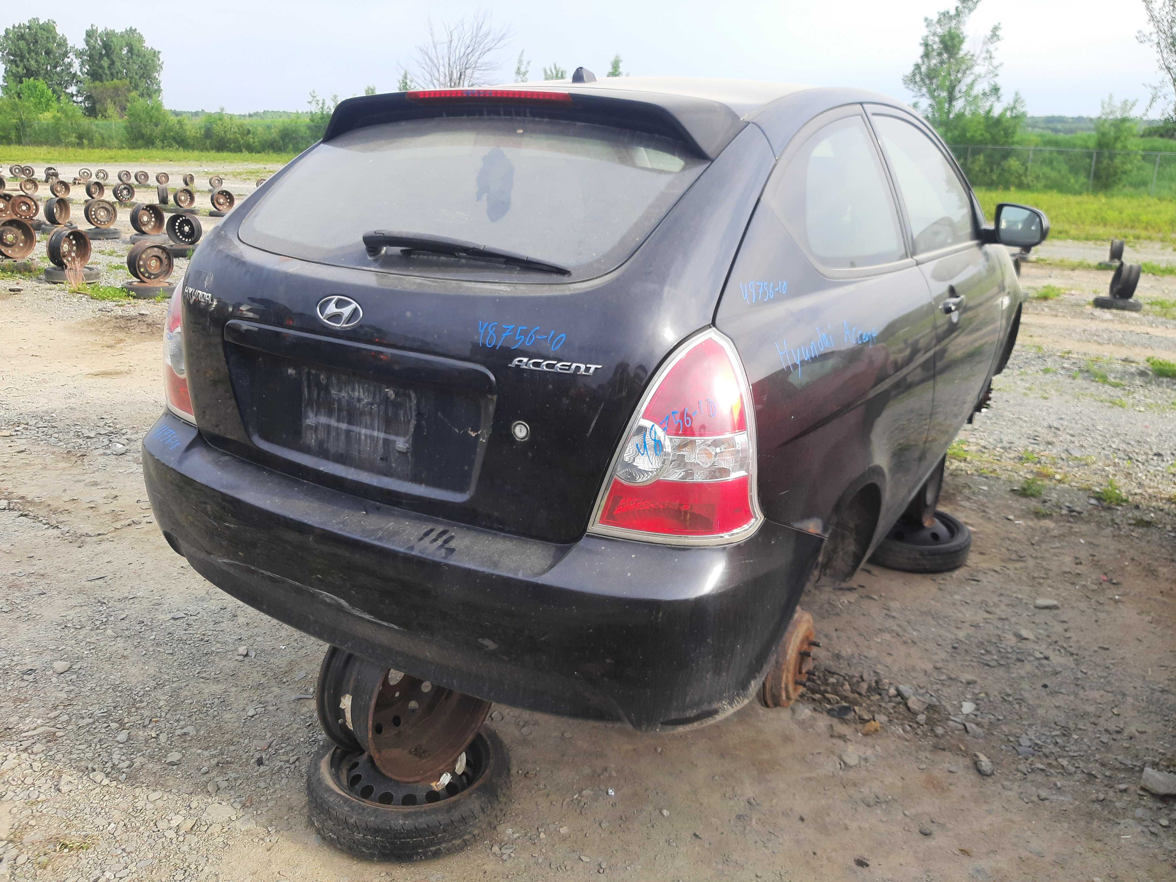 HYUNDAI ACCENT 2010