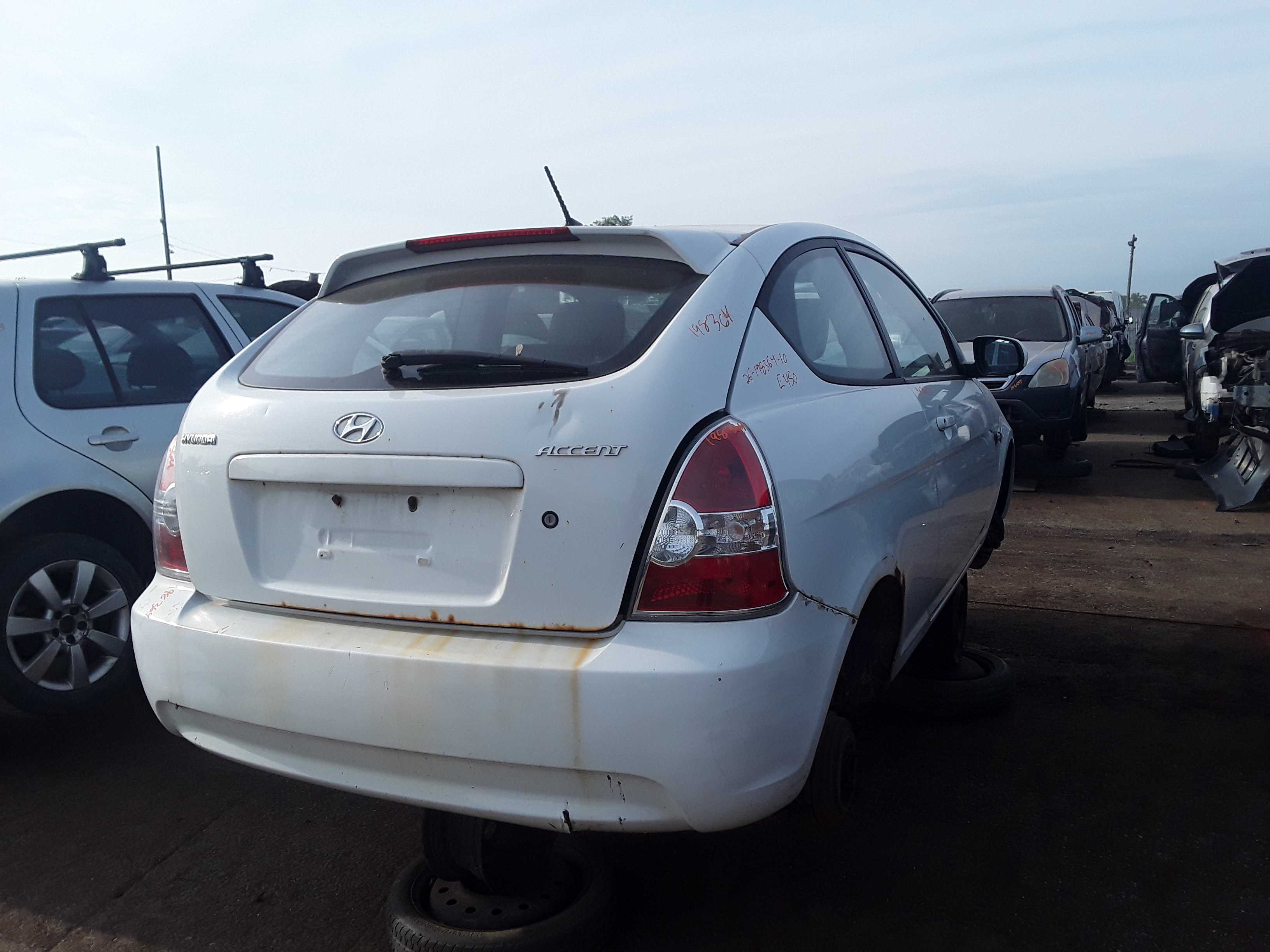 HYUNDAI ACCENT 2010