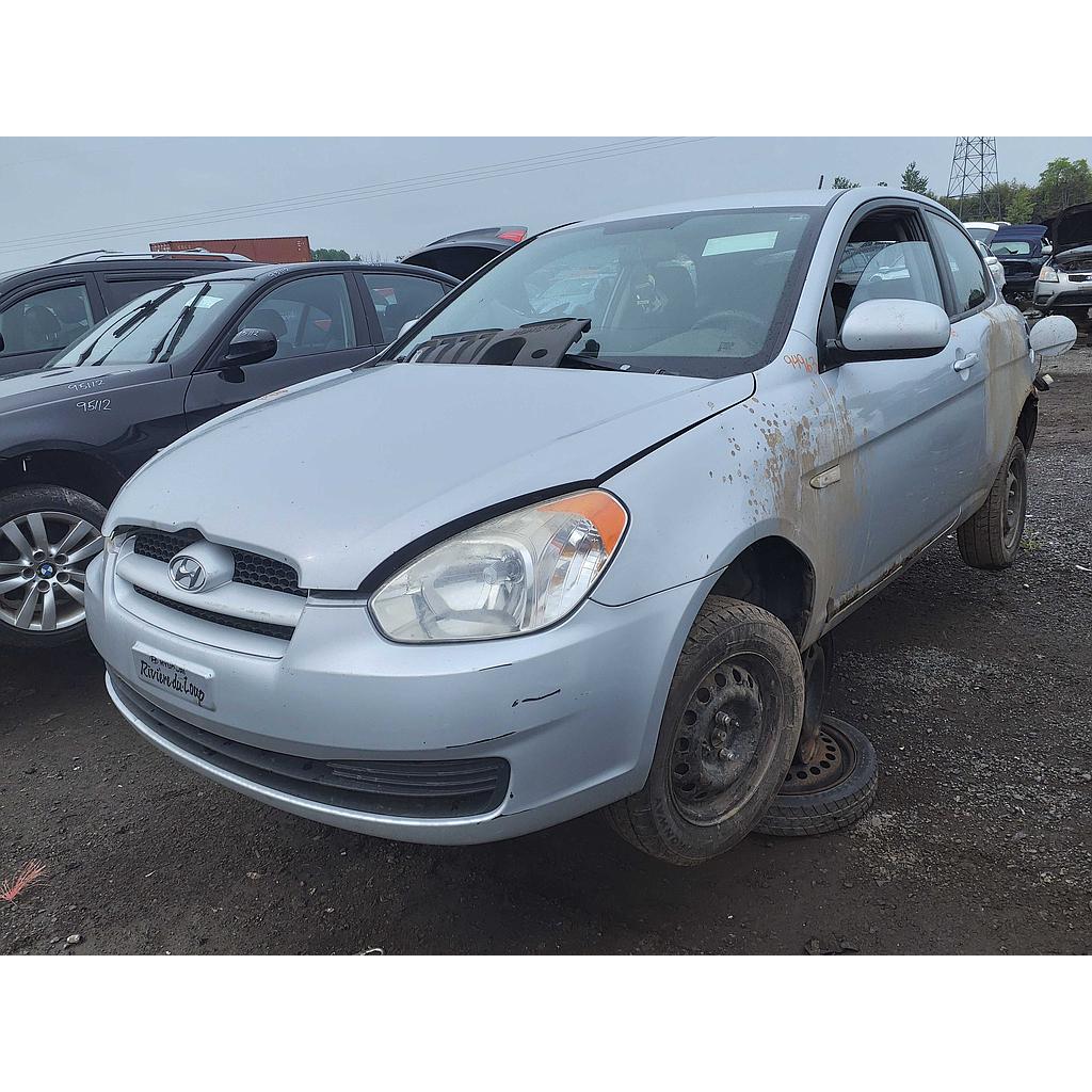 HYUNDAI ACCENT 2010