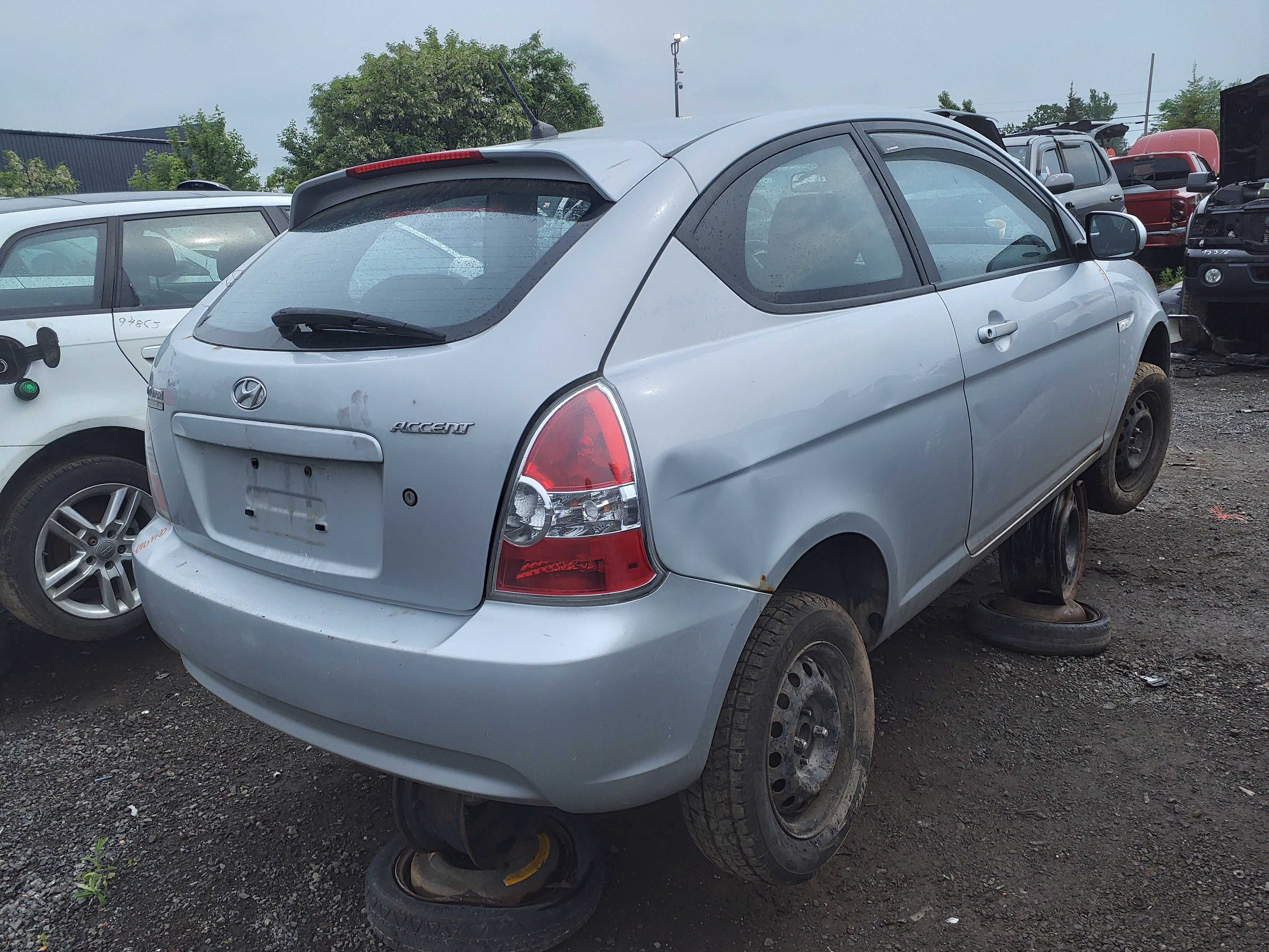 HYUNDAI ACCENT 2010
