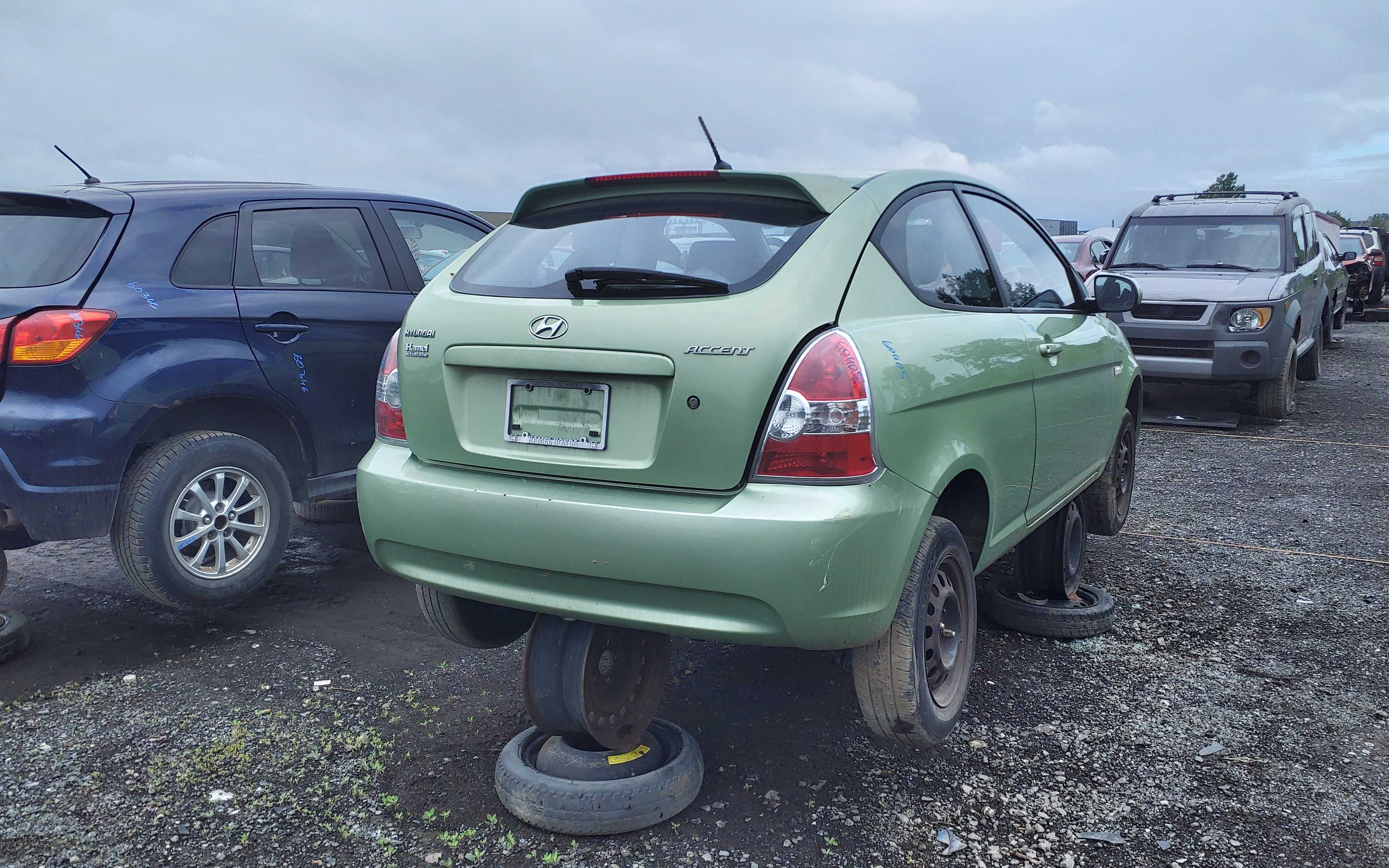 HYUNDAI ACCENT 2010
