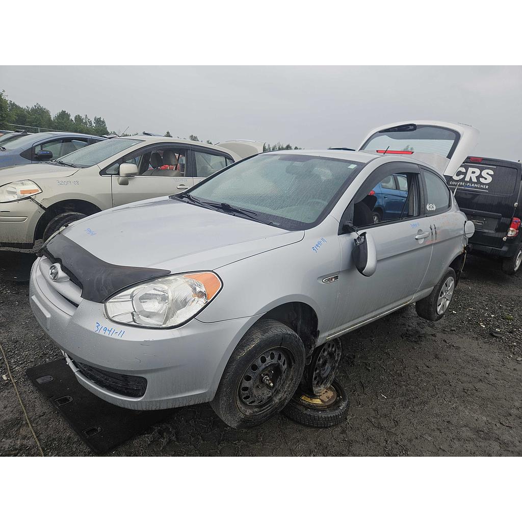 HYUNDAI ACCENT 2011