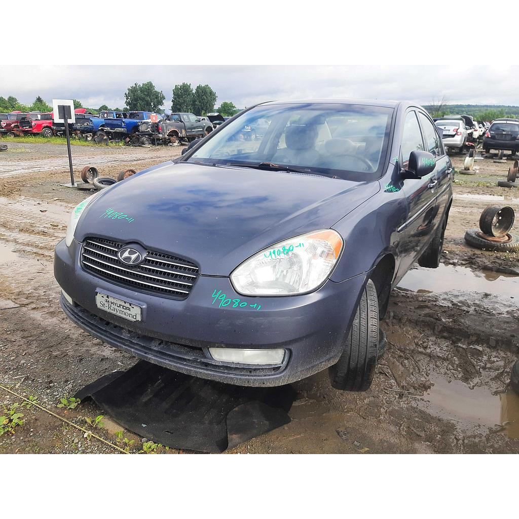 HYUNDAI ACCENT 2011