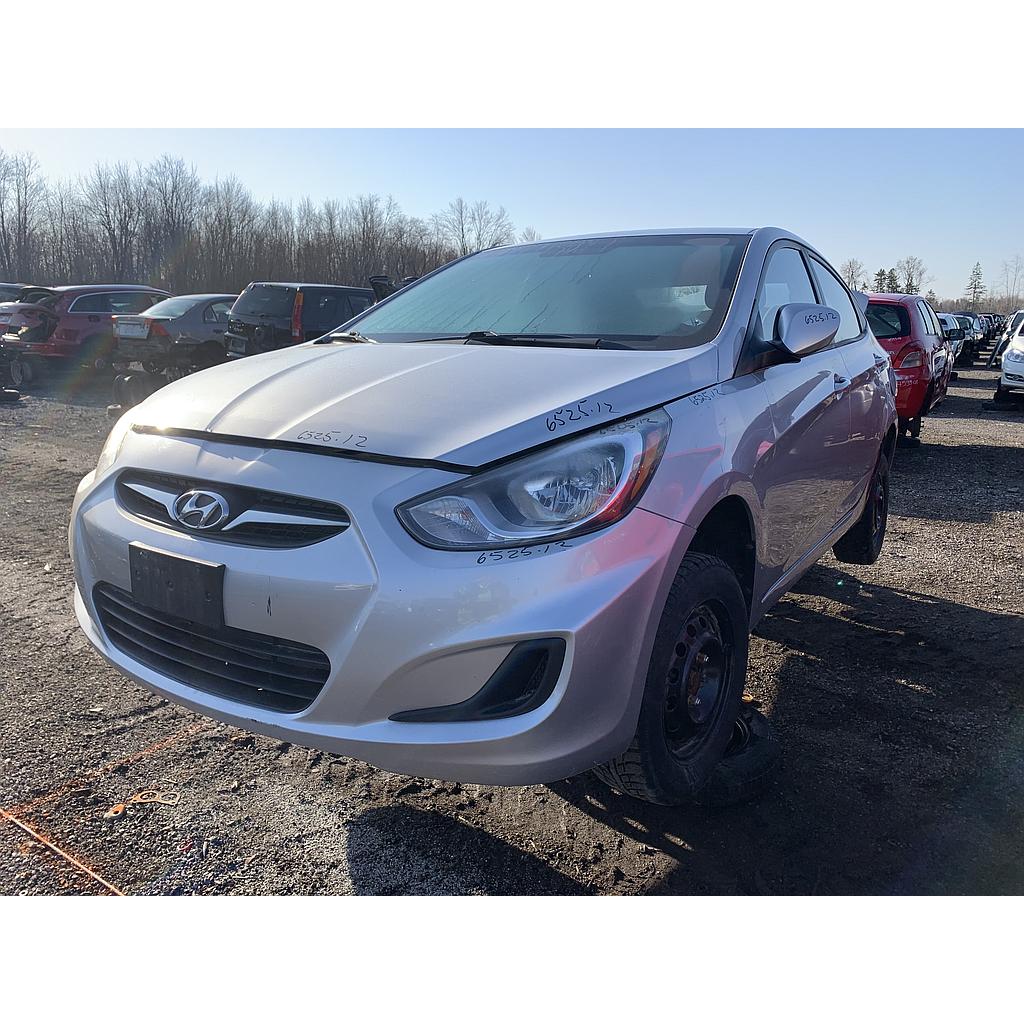 HYUNDAI ACCENT 2012