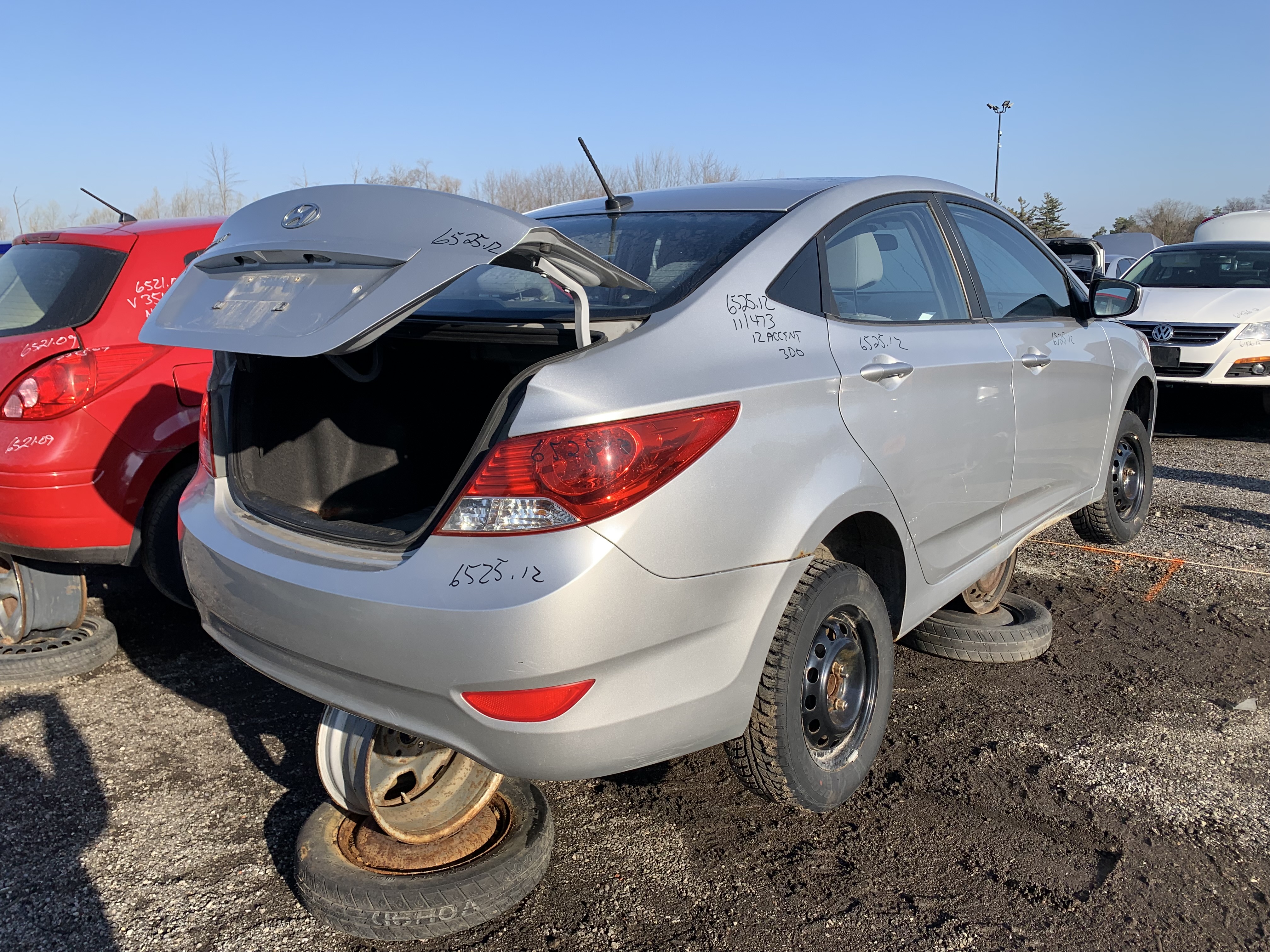 HYUNDAI ACCENT 2012