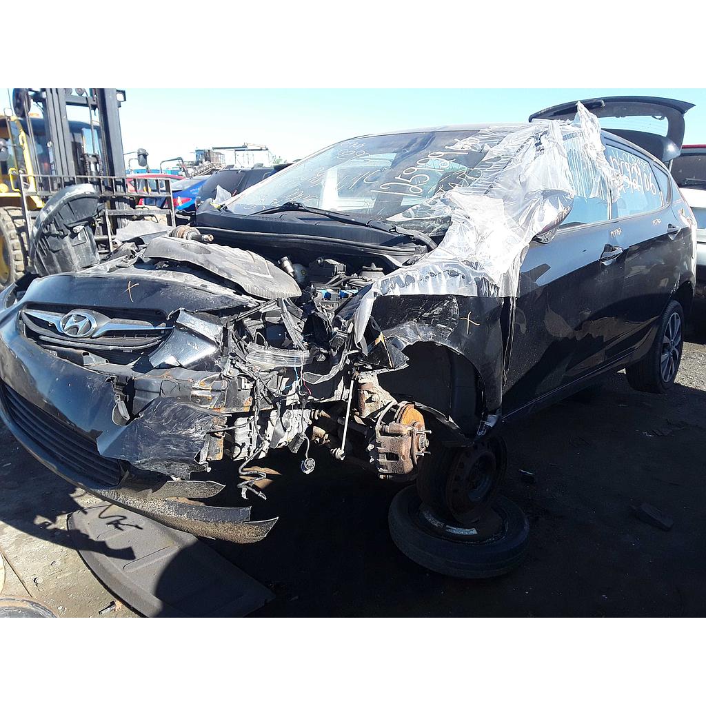 HYUNDAI ACCENT 2012