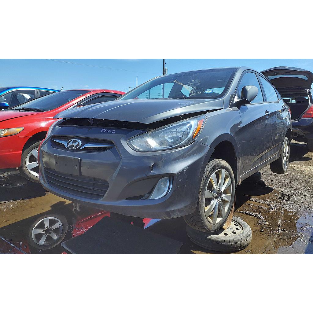 HYUNDAI ACCENT 2012
