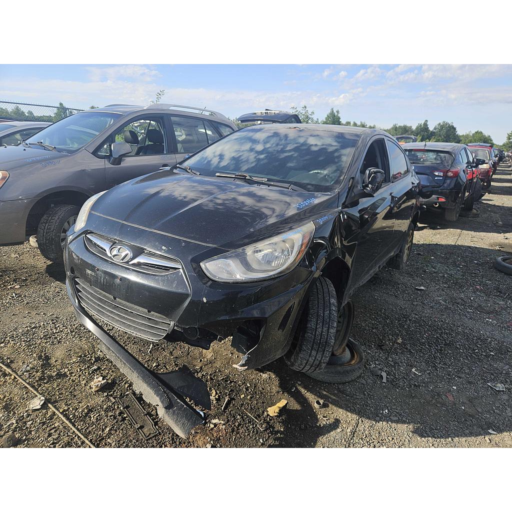 HYUNDAI ACCENT 2012