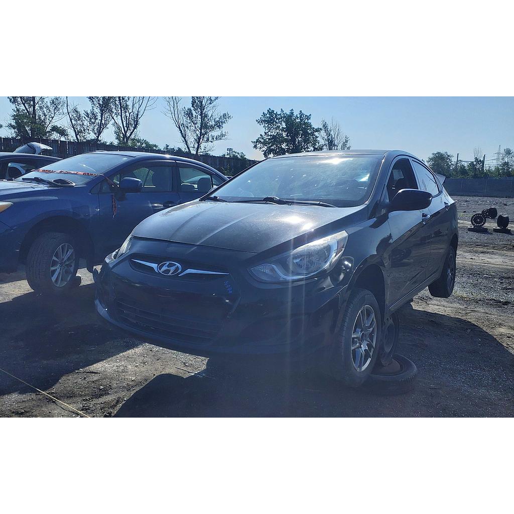 HYUNDAI ACCENT 2012