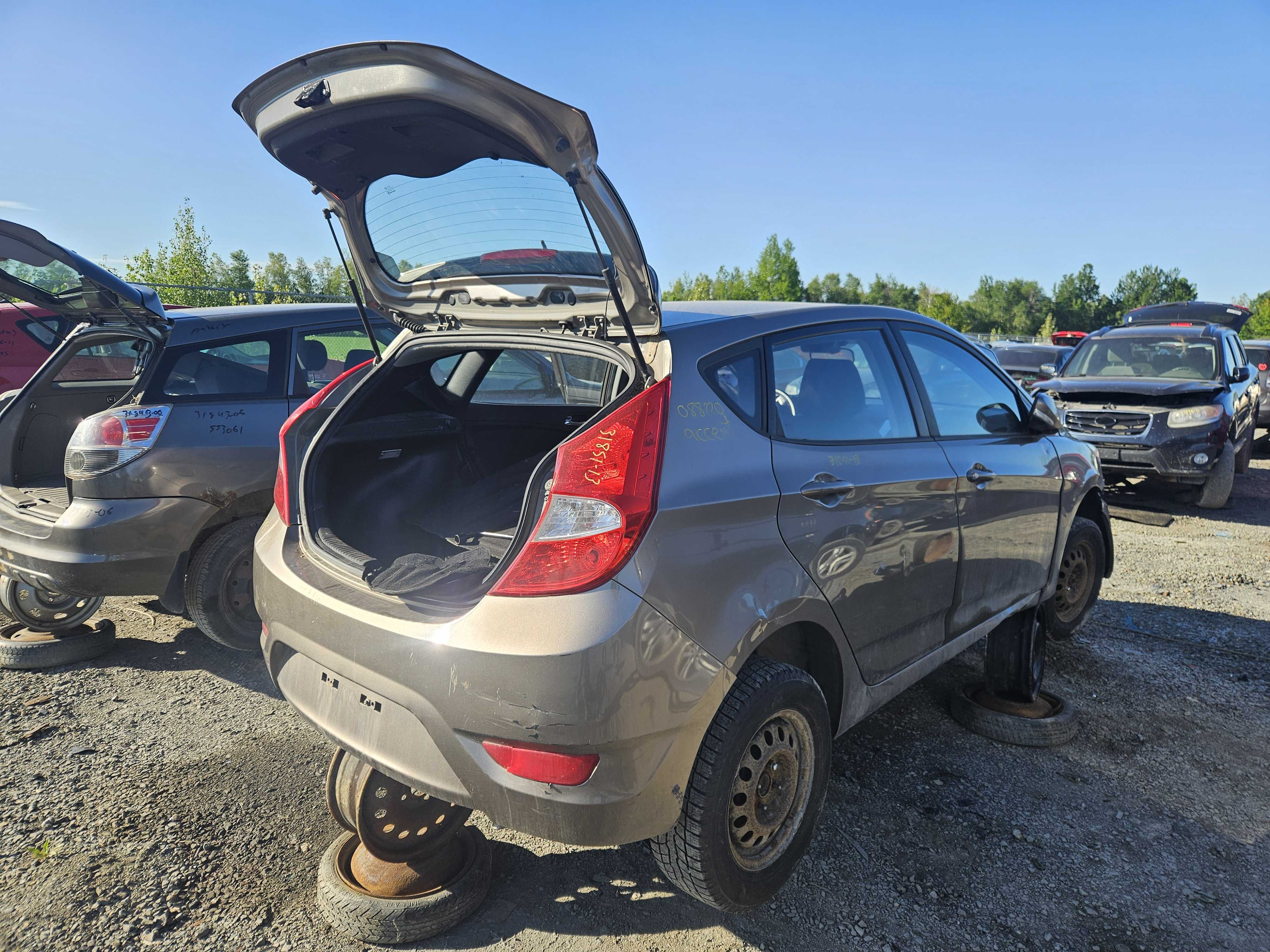HYUNDAI ACCENT 2013
