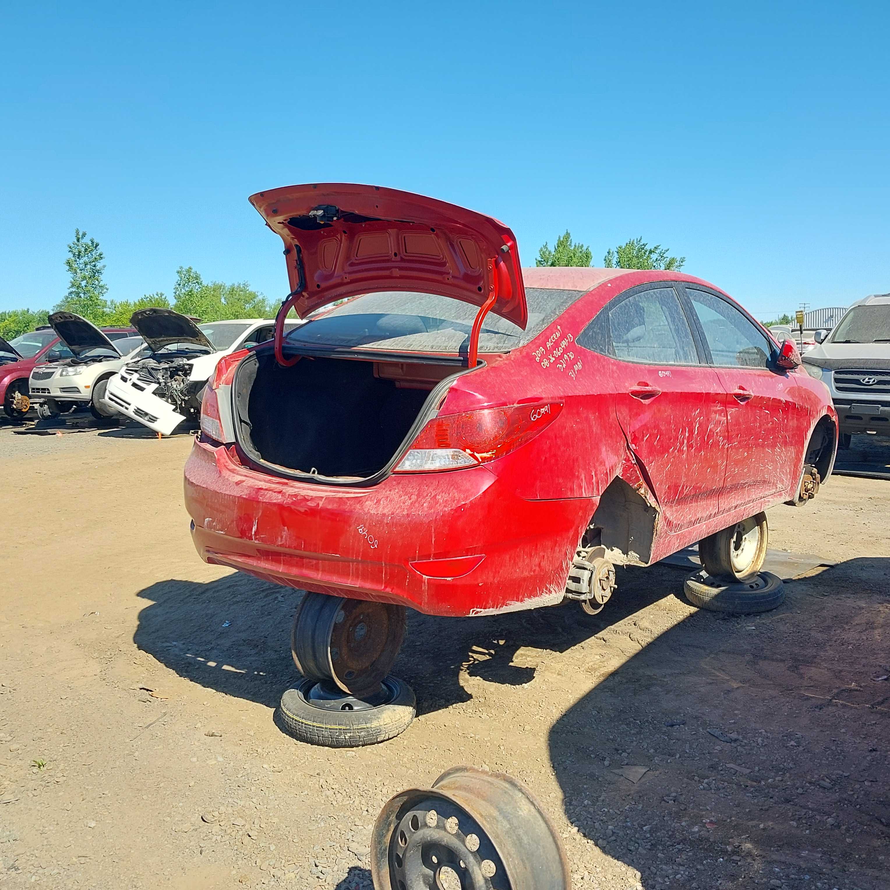 HYUNDAI ACCENT 2013