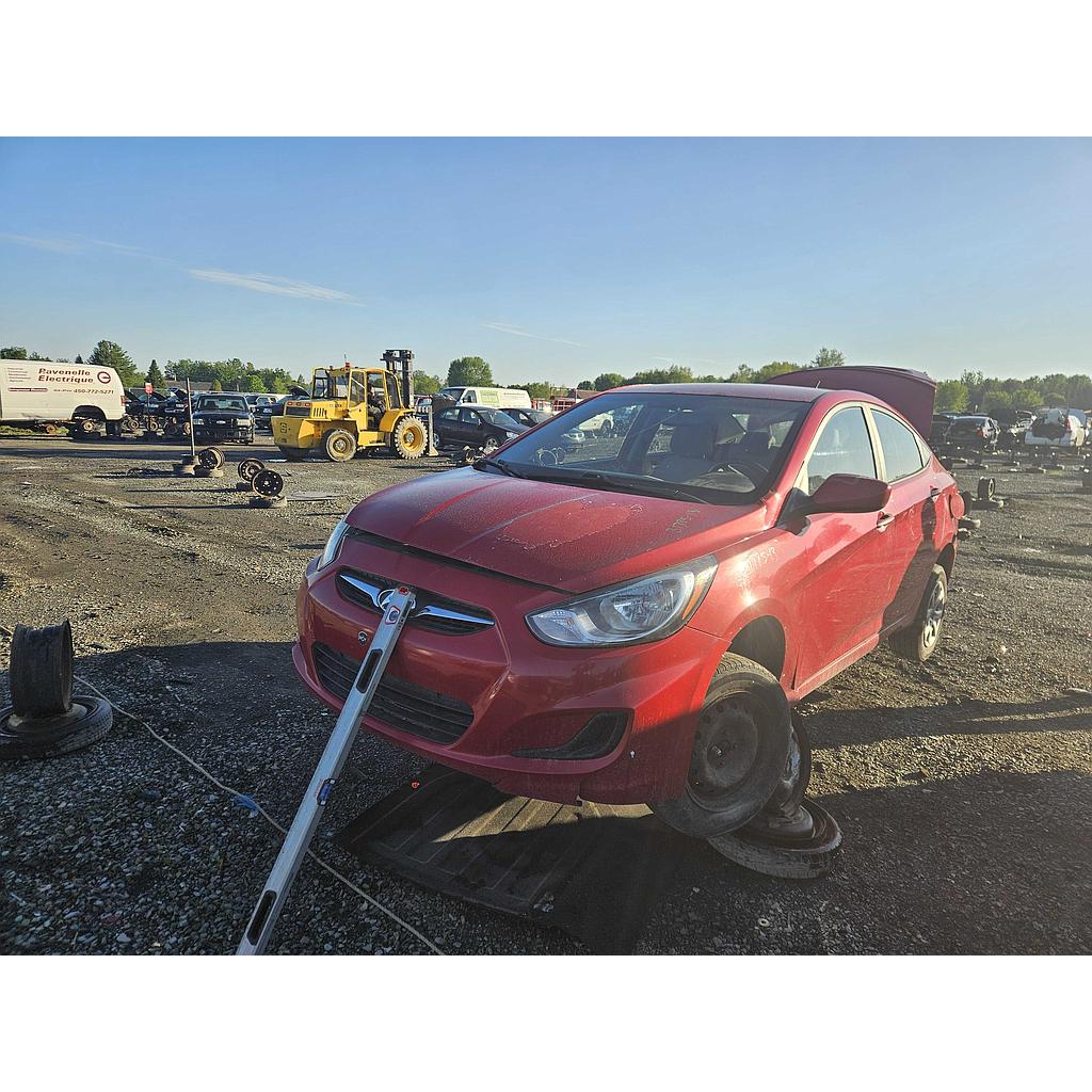 HYUNDAI ACCENT 2013