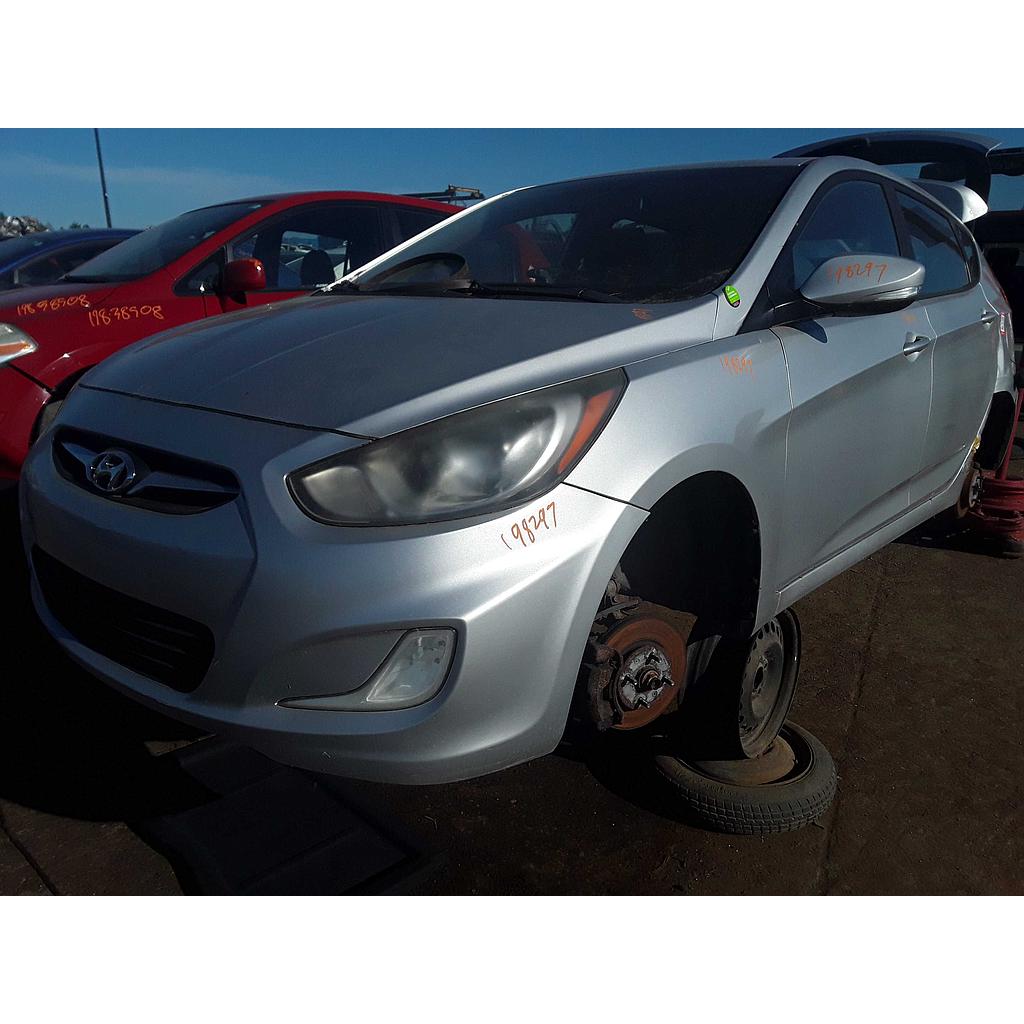 HYUNDAI ACCENT 2013