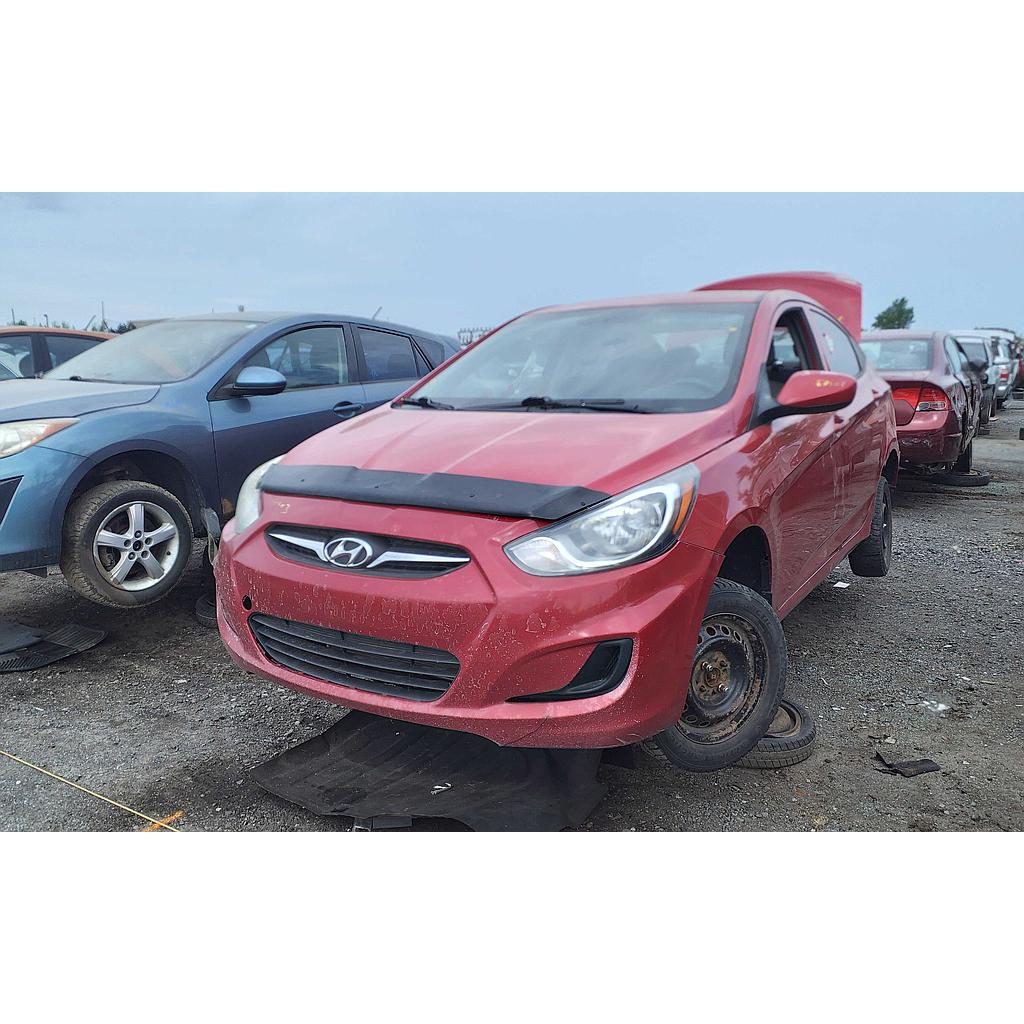 HYUNDAI ACCENT 2013