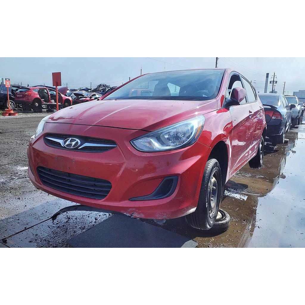 HYUNDAI ACCENT 2013