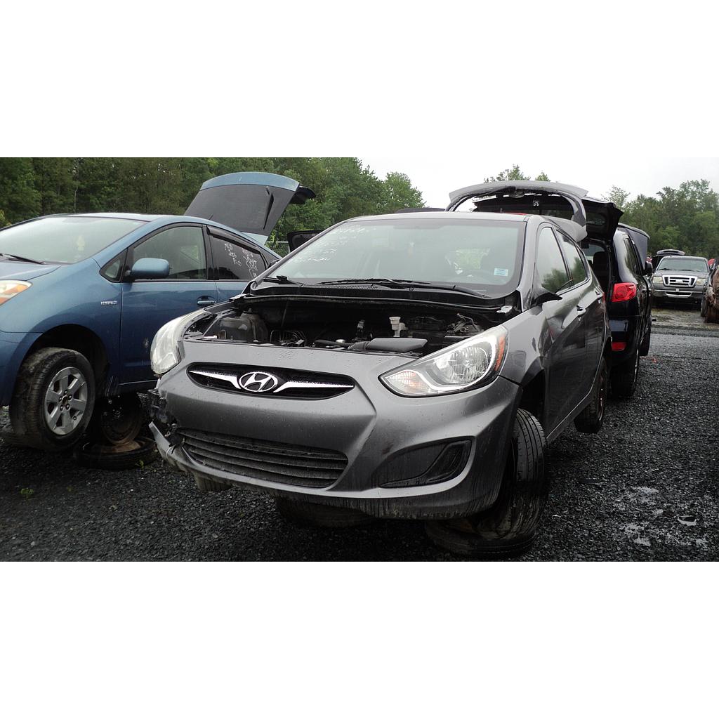HYUNDAI ACCENT 2013