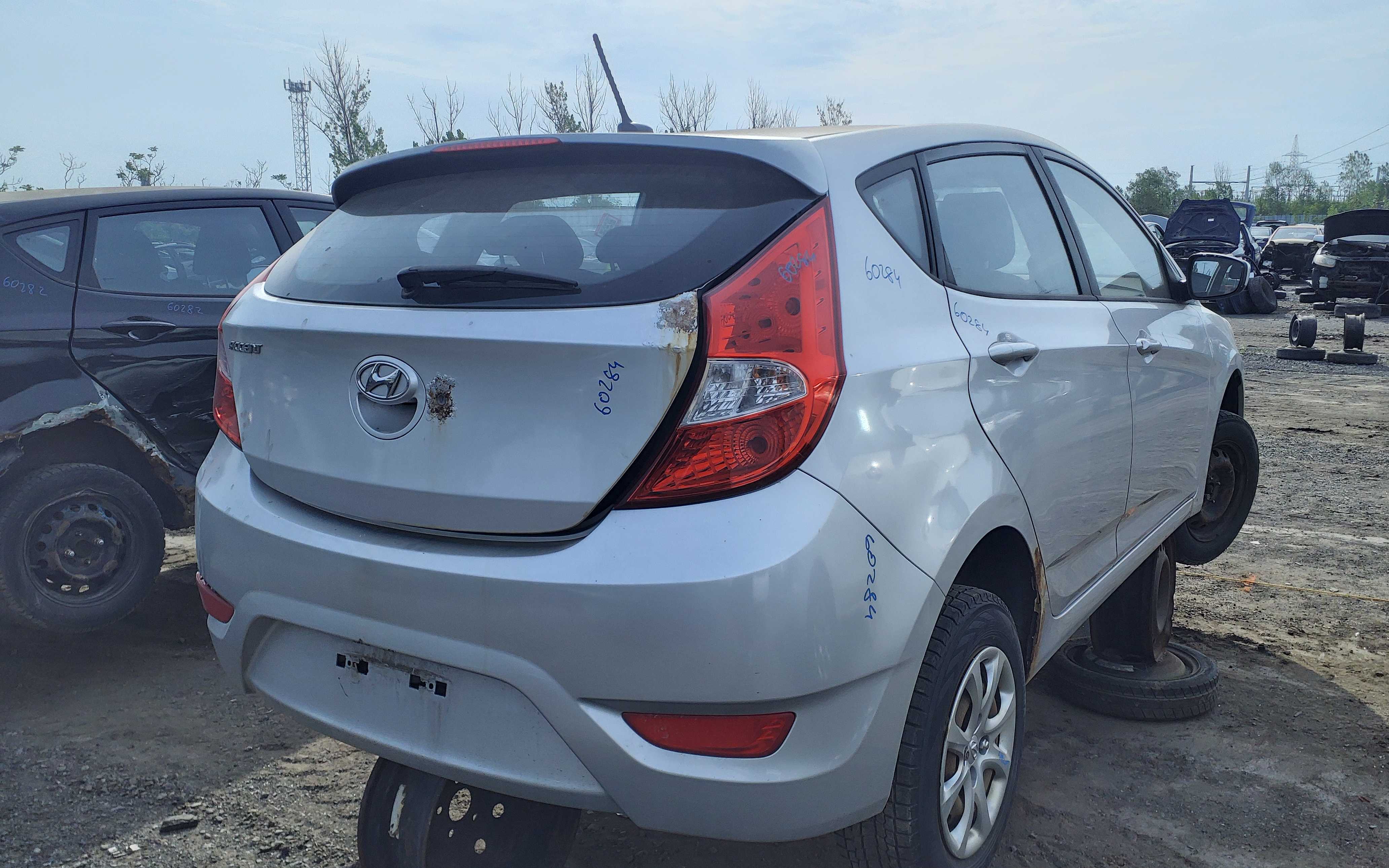 HYUNDAI ACCENT 2014