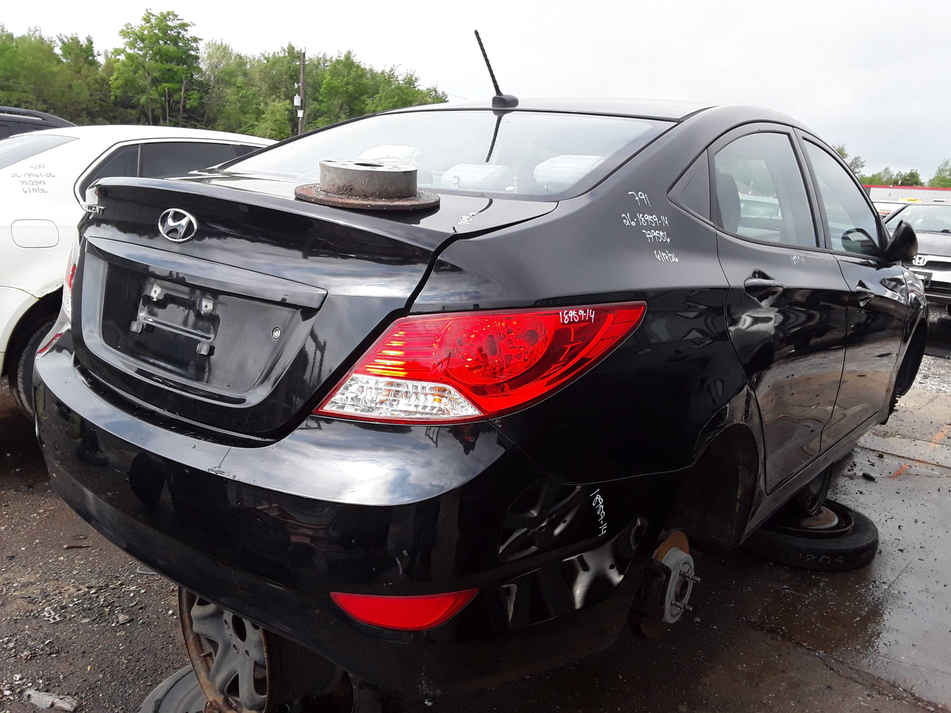 HYUNDAI ACCENT 2014