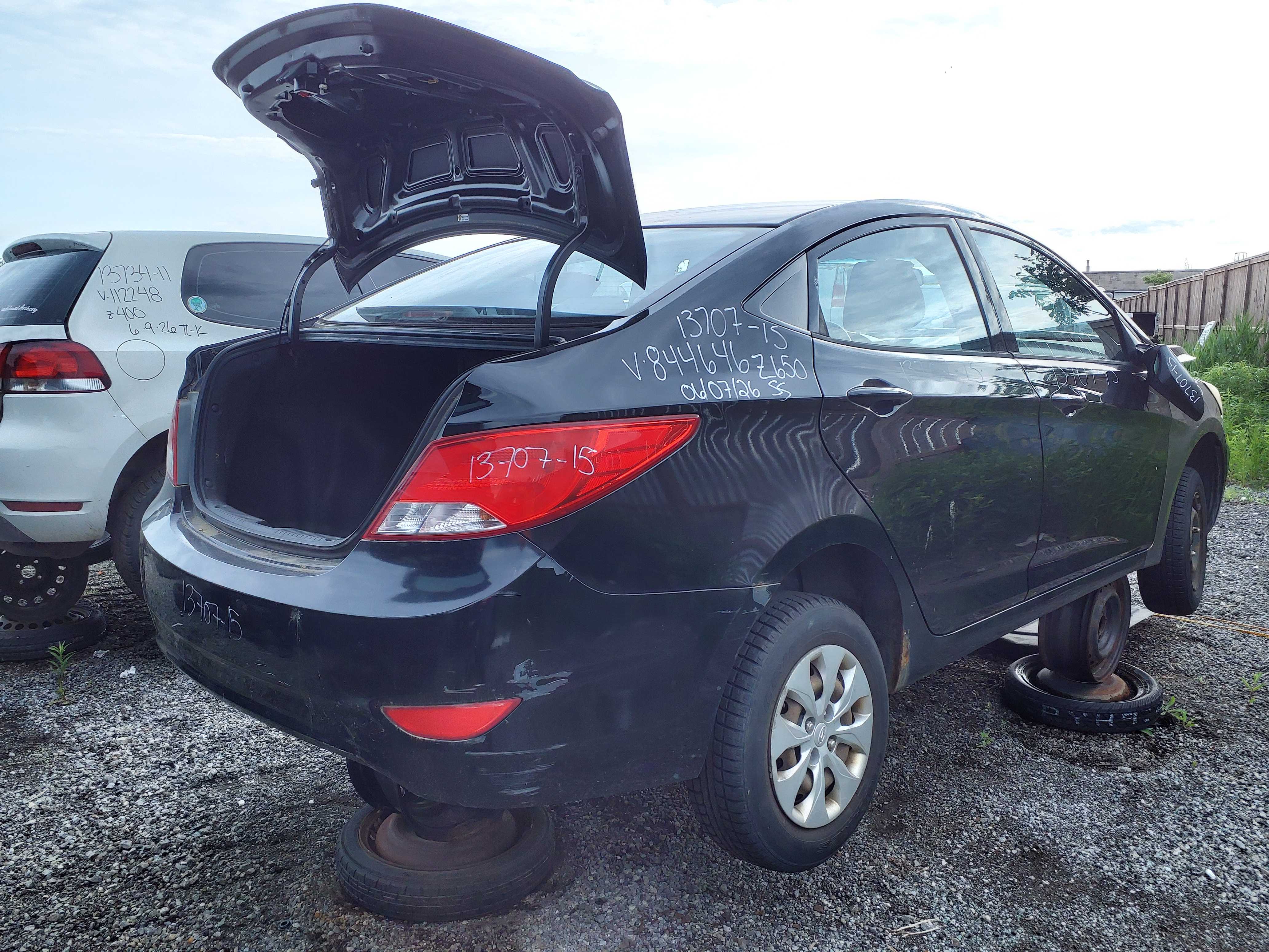 HYUNDAI ACCENT 2015