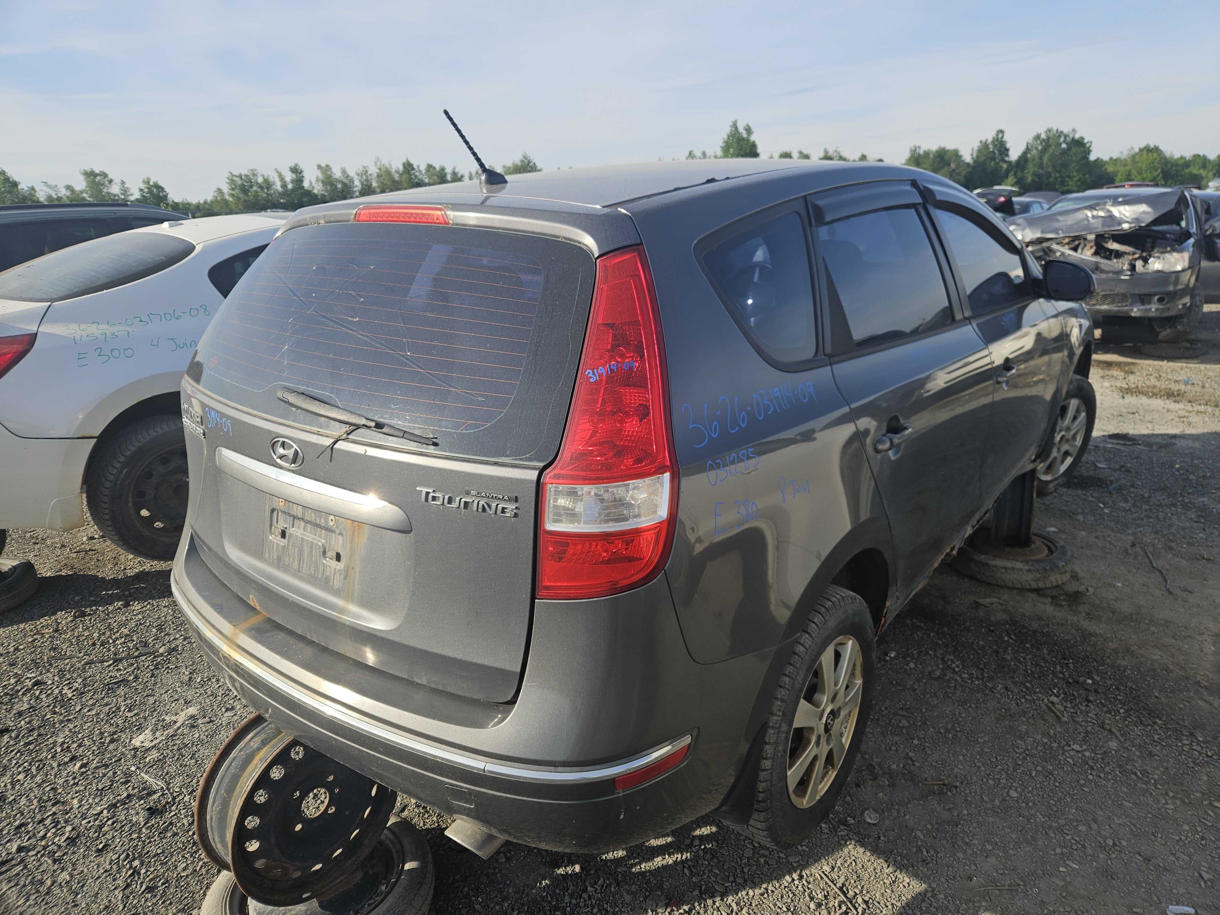 HYUNDAI ELANTRA 2009