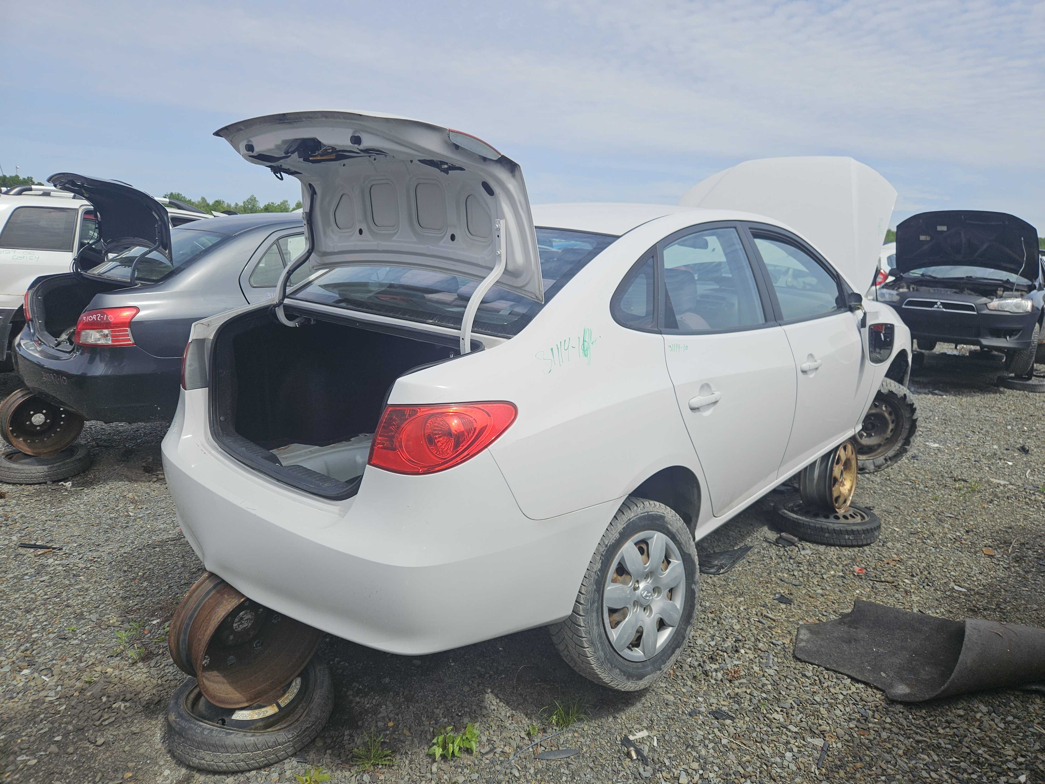HYUNDAI ELANTRA 2010