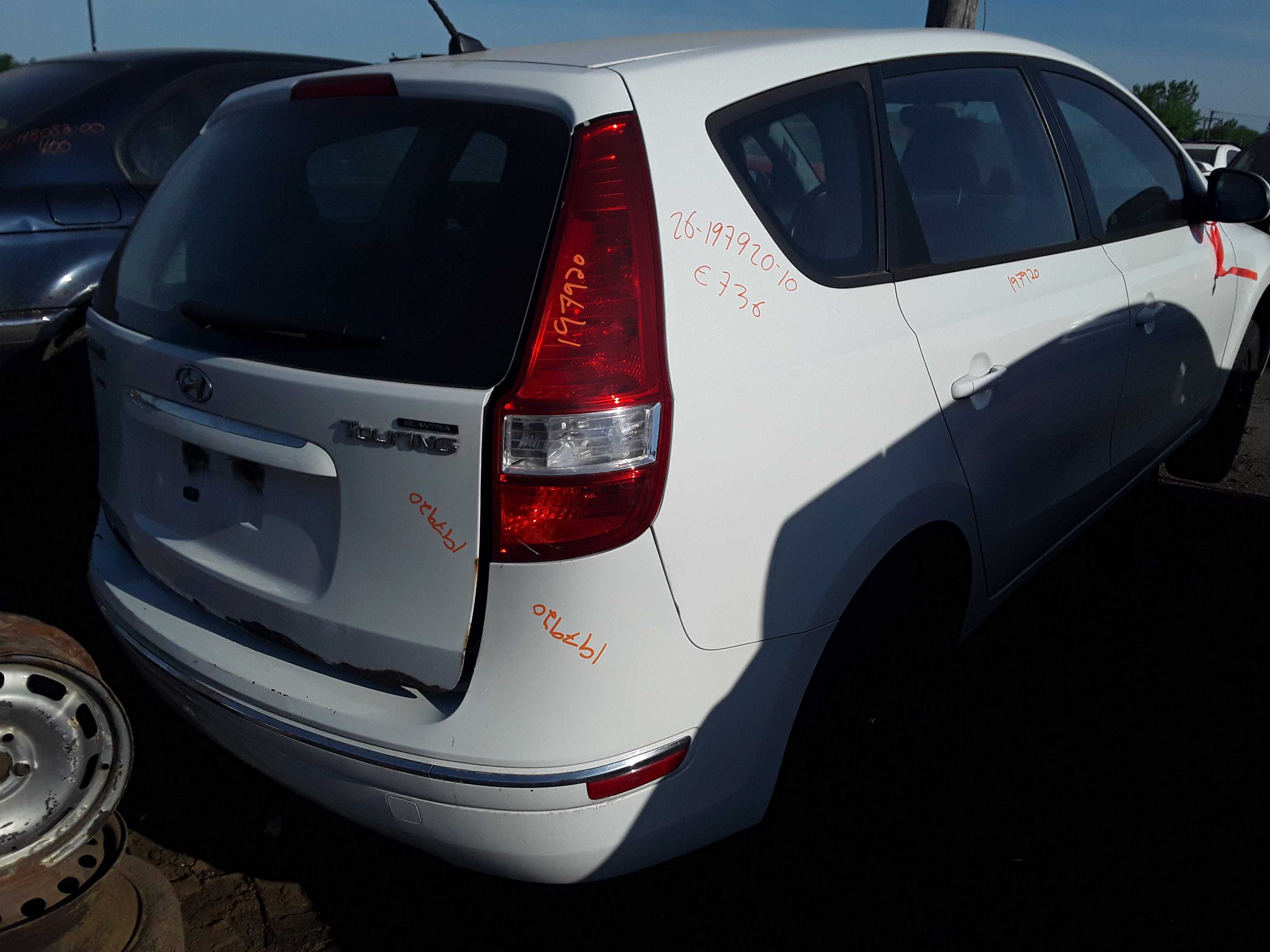 HYUNDAI ELANTRA 2010