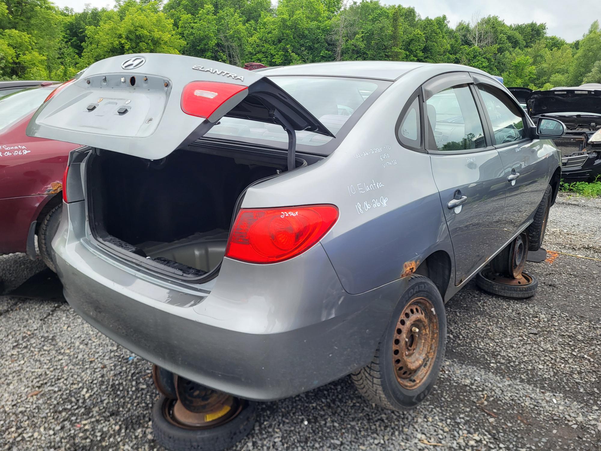 HYUNDAI ELANTRA 2010