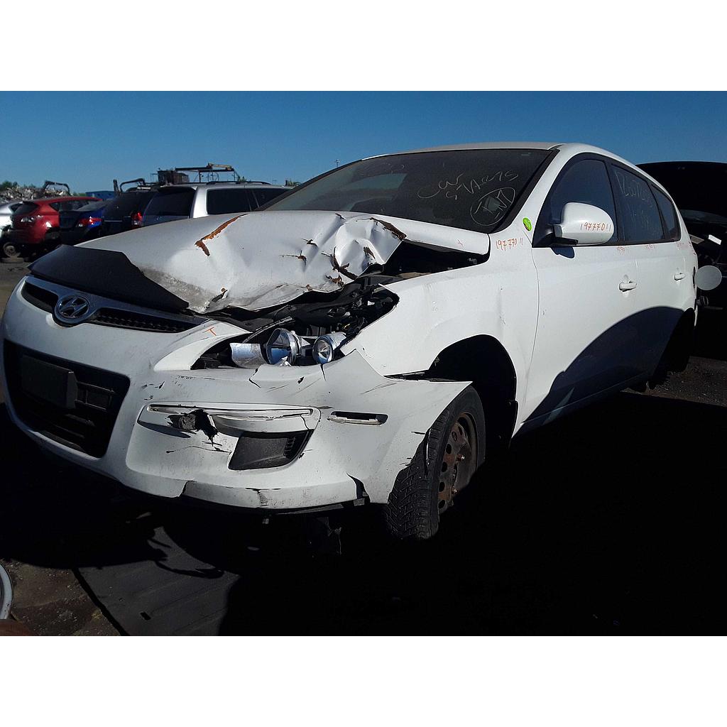 HYUNDAI ELANTRA 2011