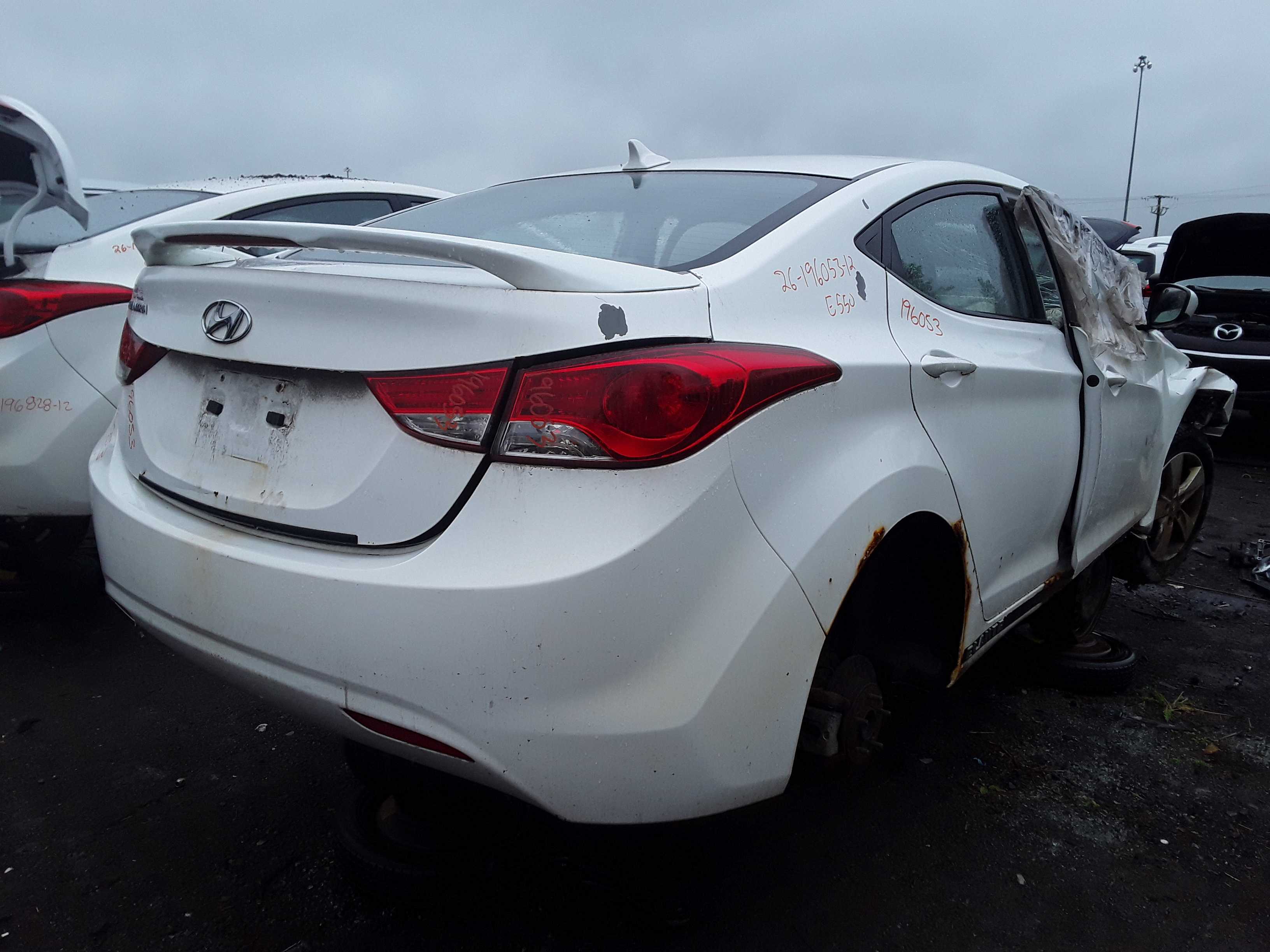 HYUNDAI ELANTRA 2012