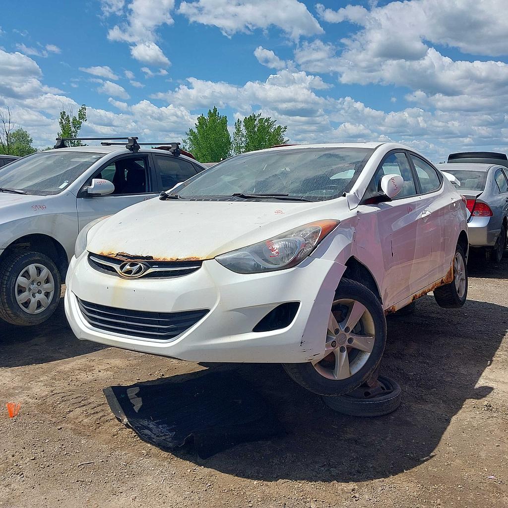 HYUNDAI ELANTRA 2012