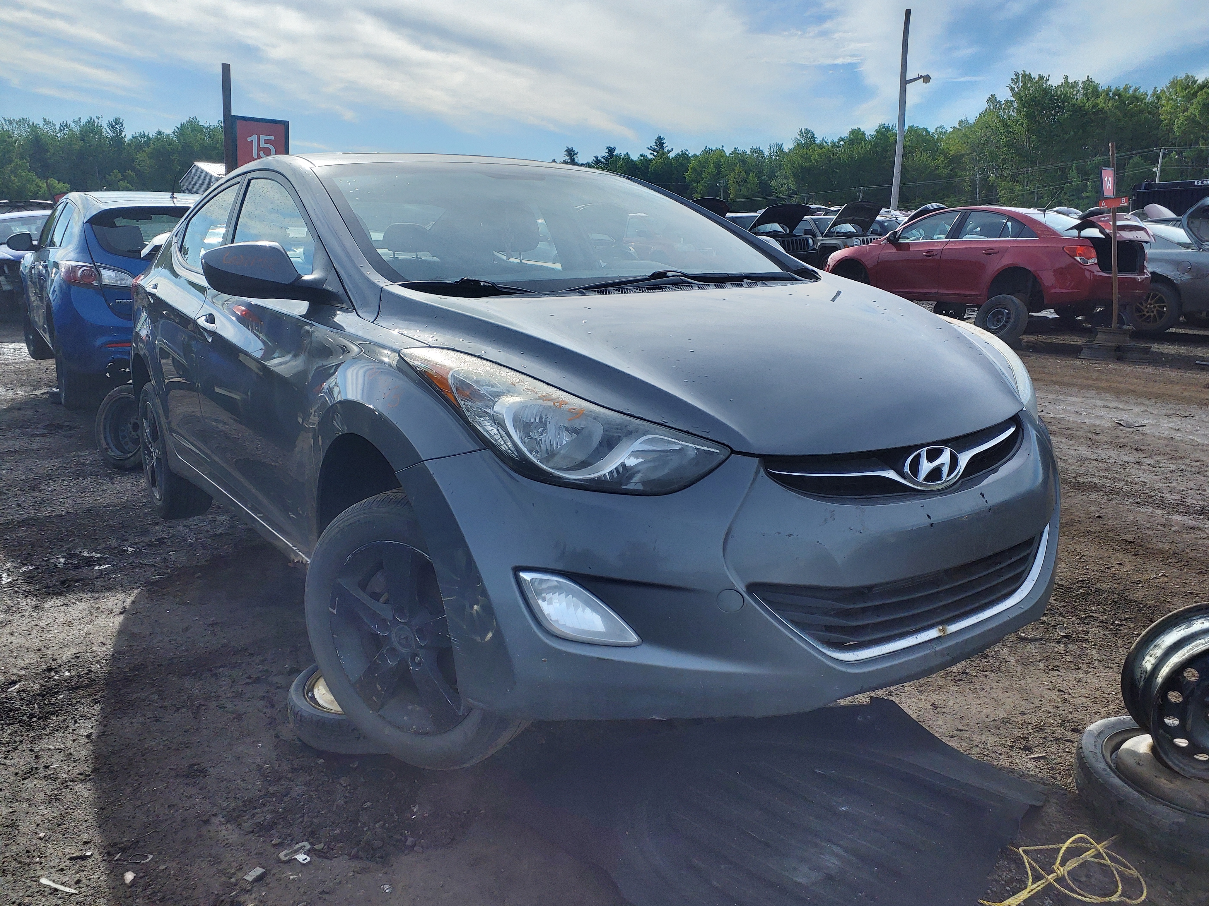 HYUNDAI ELANTRA 2012
