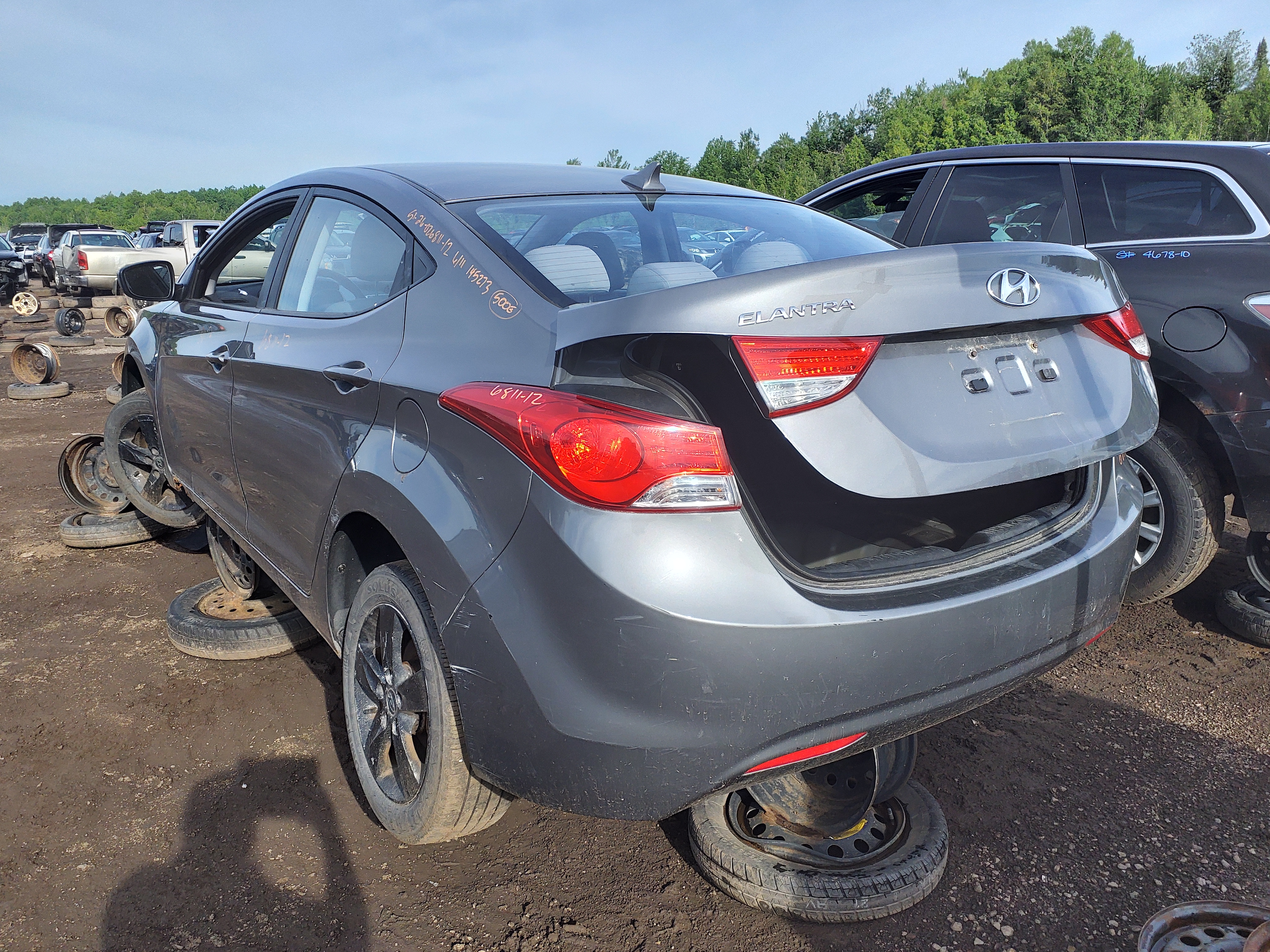 HYUNDAI ELANTRA 2012