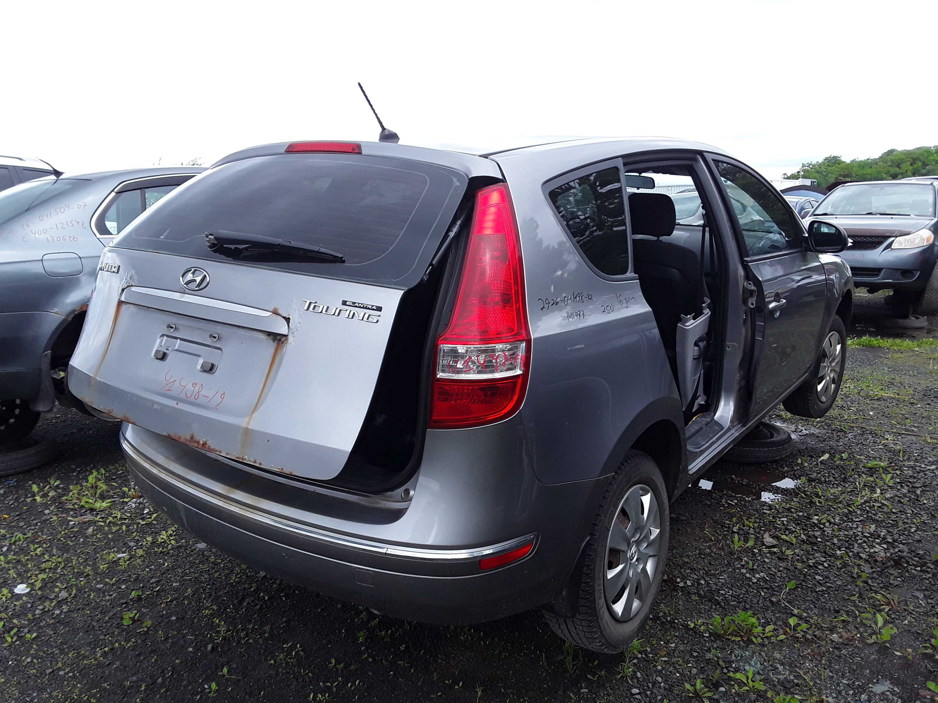 HYUNDAI ELANTRA 2012