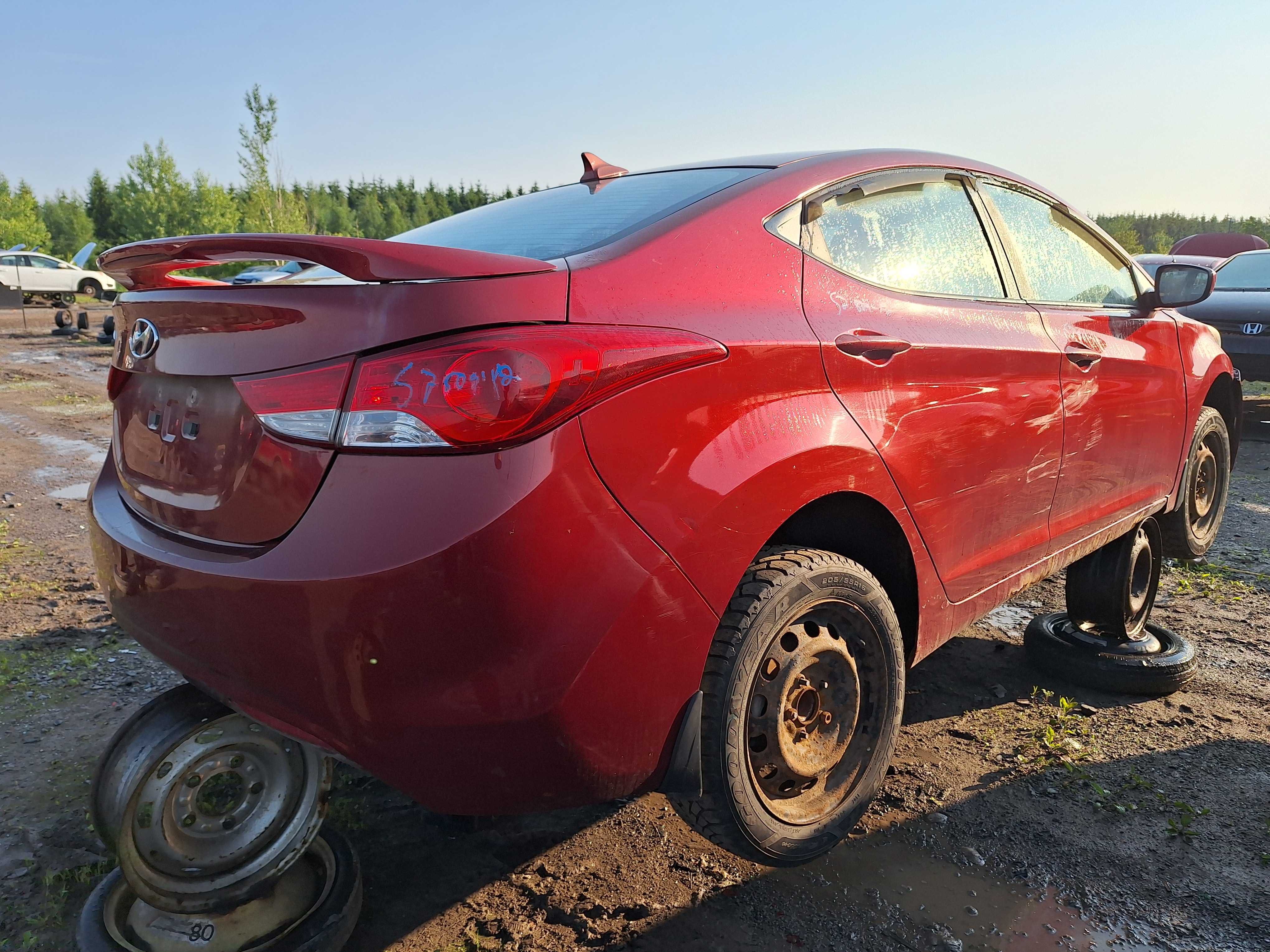 HYUNDAI ELANTRA 2012