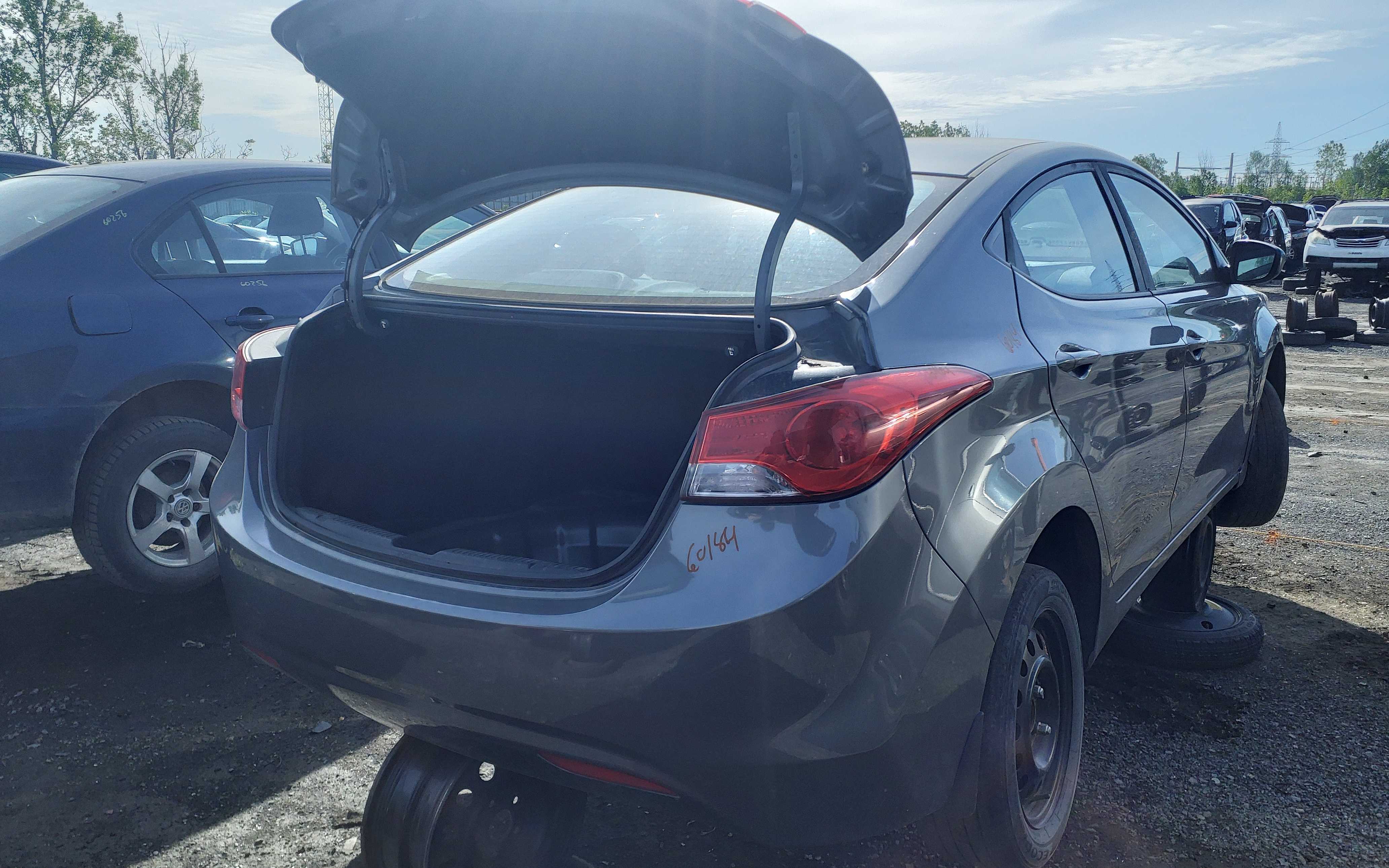 HYUNDAI ELANTRA 2013