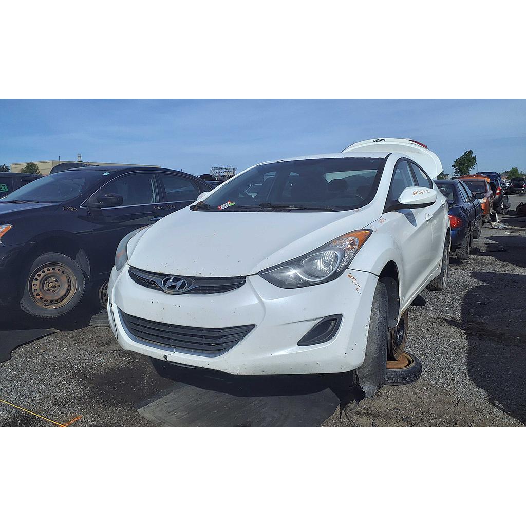 HYUNDAI ELANTRA 2013