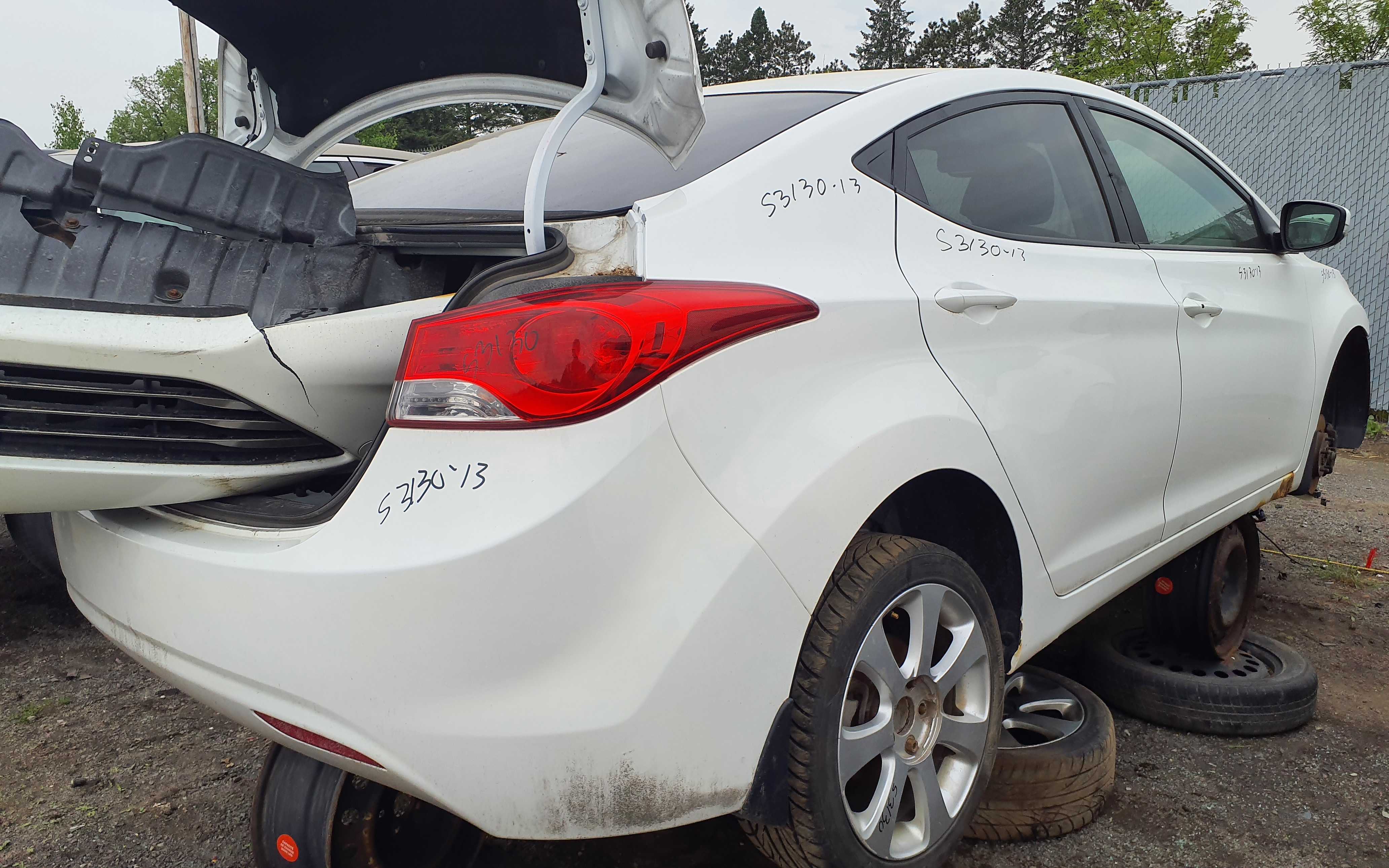 HYUNDAI ELANTRA 2013
