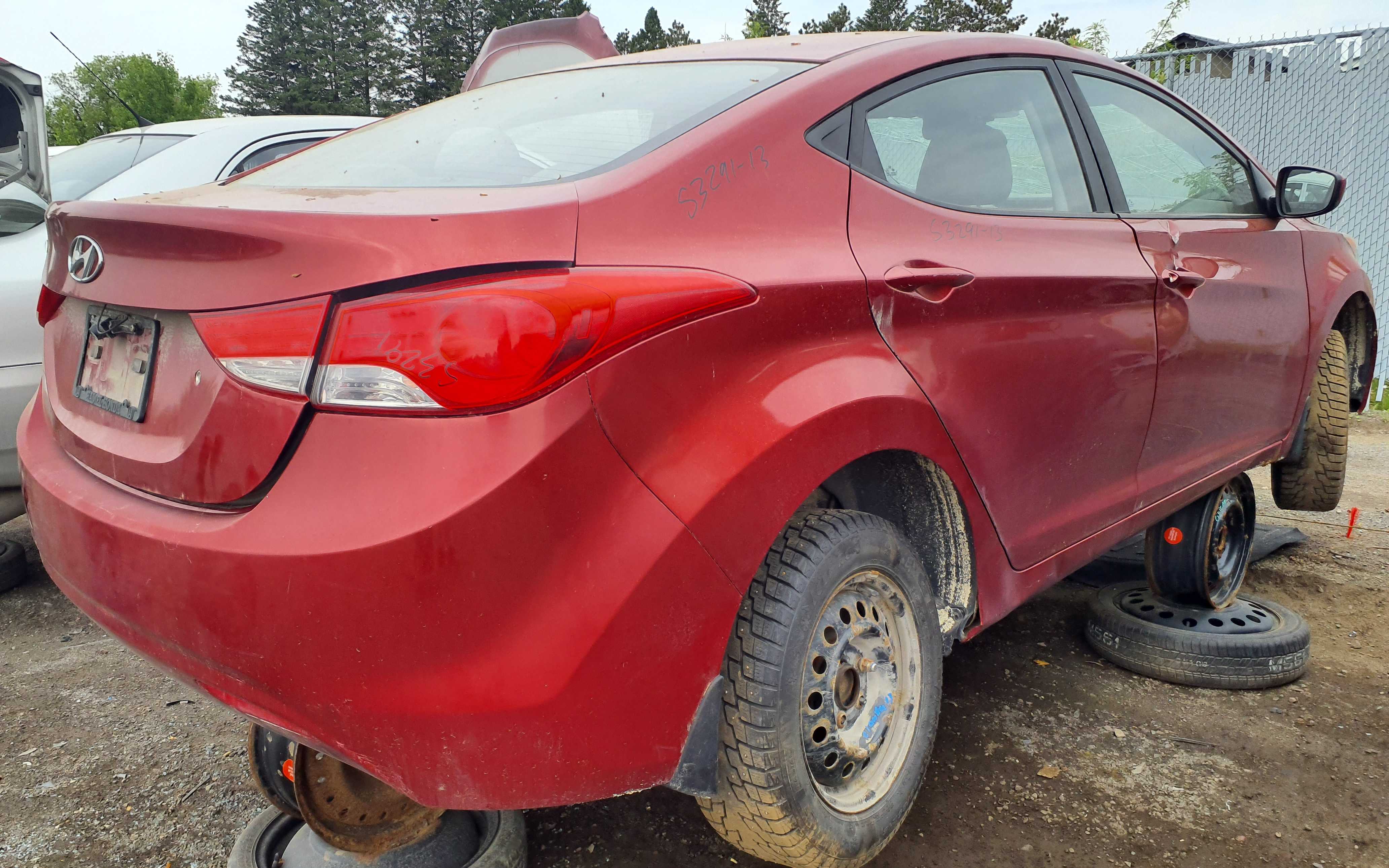 HYUNDAI ELANTRA 2013