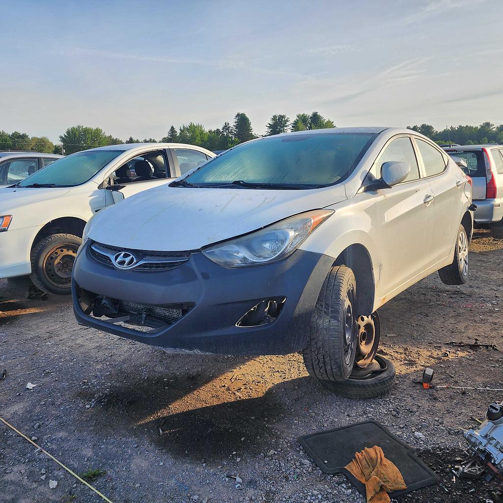 HYUNDAI ELANTRA 2013