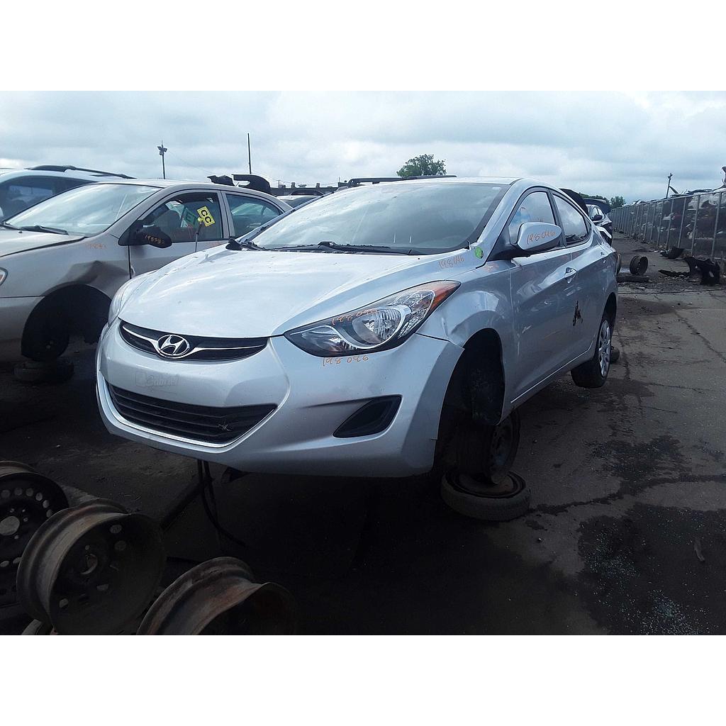 HYUNDAI ELANTRA 2013