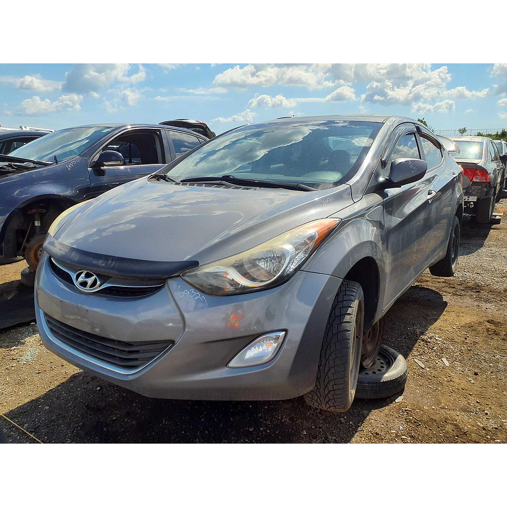 HYUNDAI ELANTRA 2013