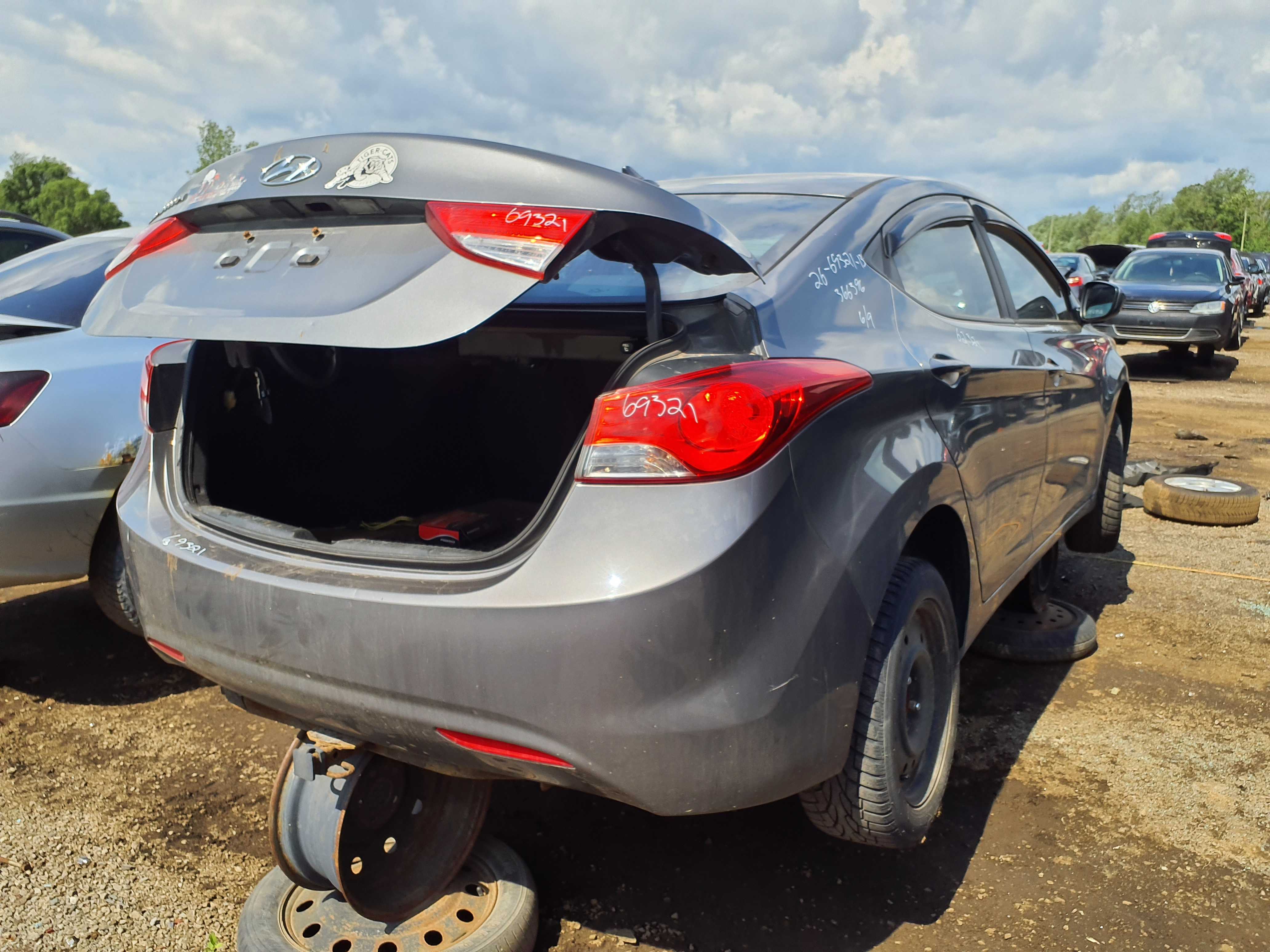 HYUNDAI ELANTRA 2013